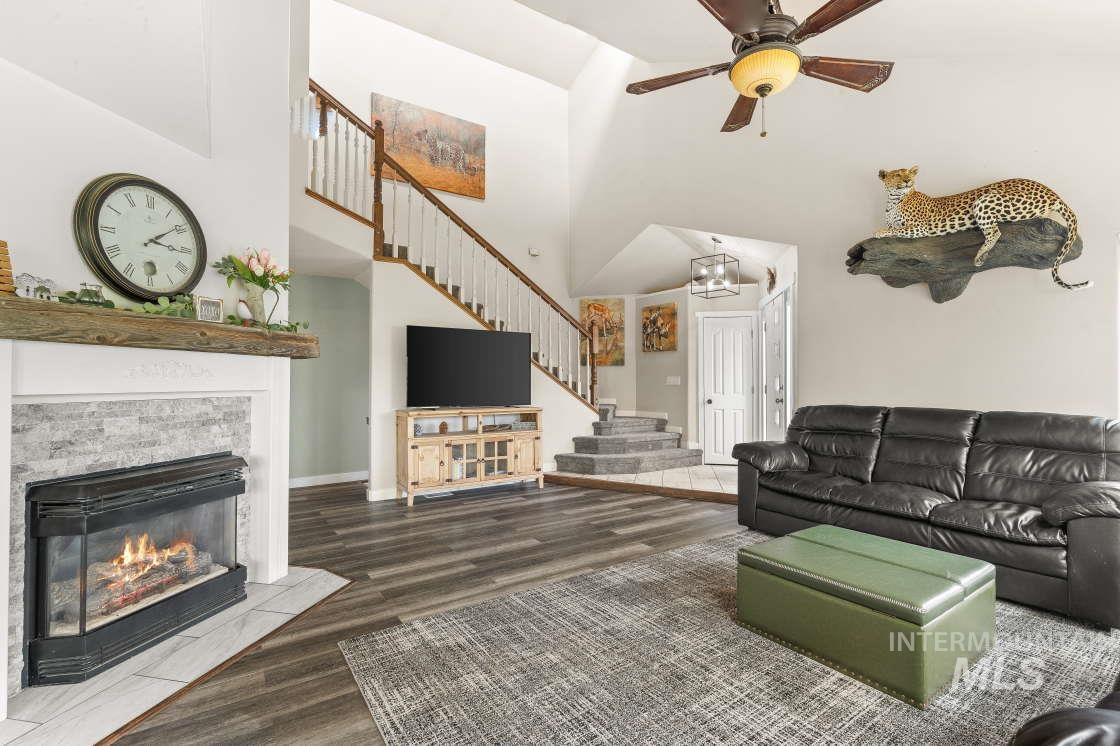 965 Horse Lane, Lewiston, Idaho 83501, 3 Bedrooms, 4 Bathrooms, Residential For Sale, Price $849,900,MLS 98973765