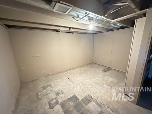 306 W Hazel St, Genesee, Idaho 83832, 4 Bedrooms, 1 Bathroom, Residential For Sale, Price $379,000,MLS 98973766