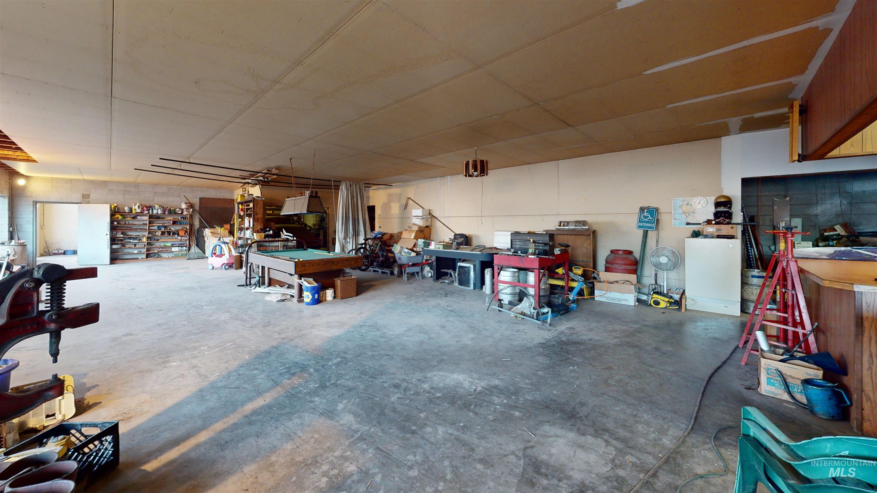 702 N D Street, Grangeville, Idaho 83530, 4 Bedrooms, 3 Bathrooms, Residential For Sale, Price $650,000,MLS 98973768