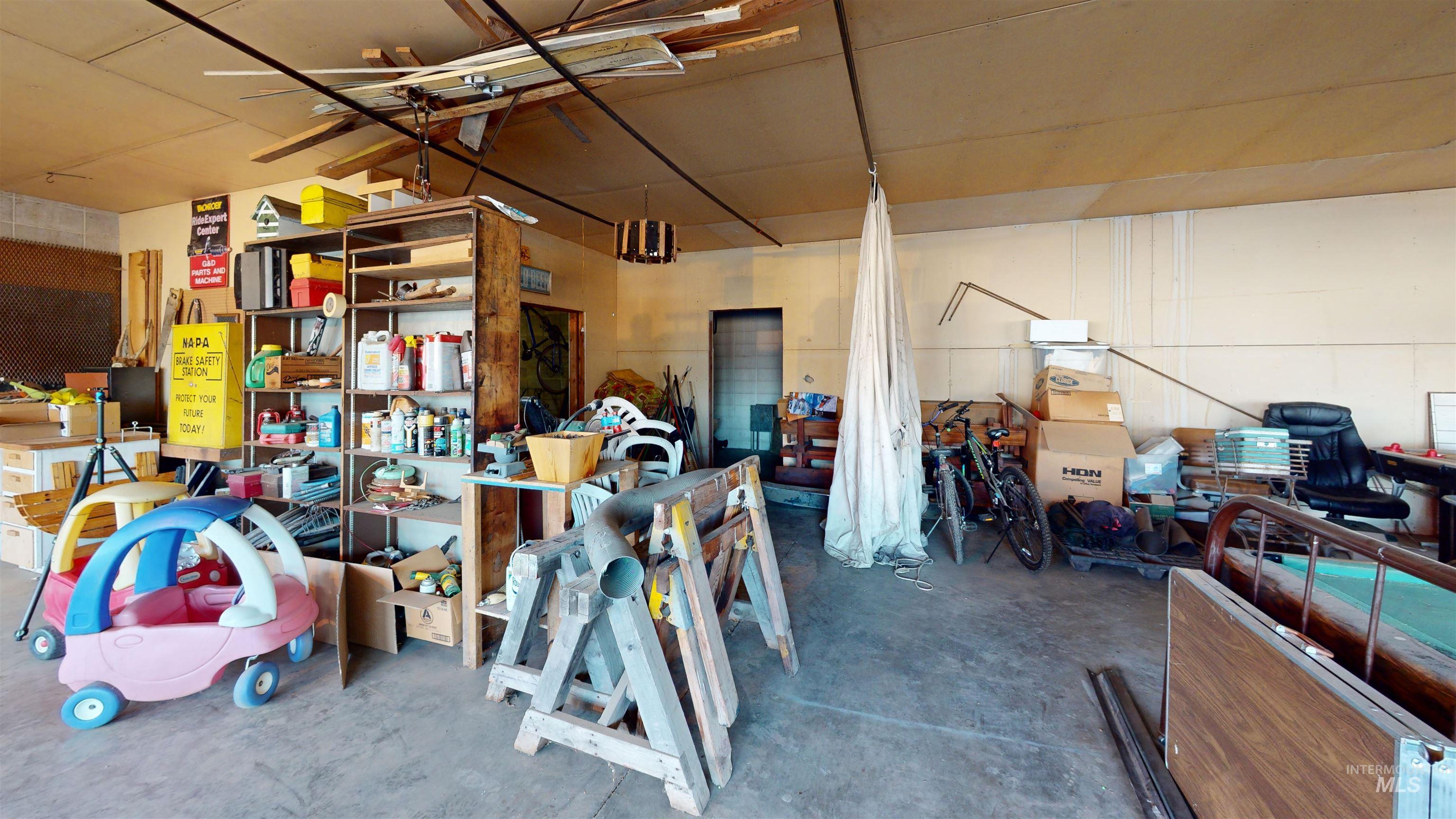 702 N D Street, Grangeville, Idaho 83530, 4 Bedrooms, 3 Bathrooms, Residential For Sale, Price $650,000,MLS 98973768