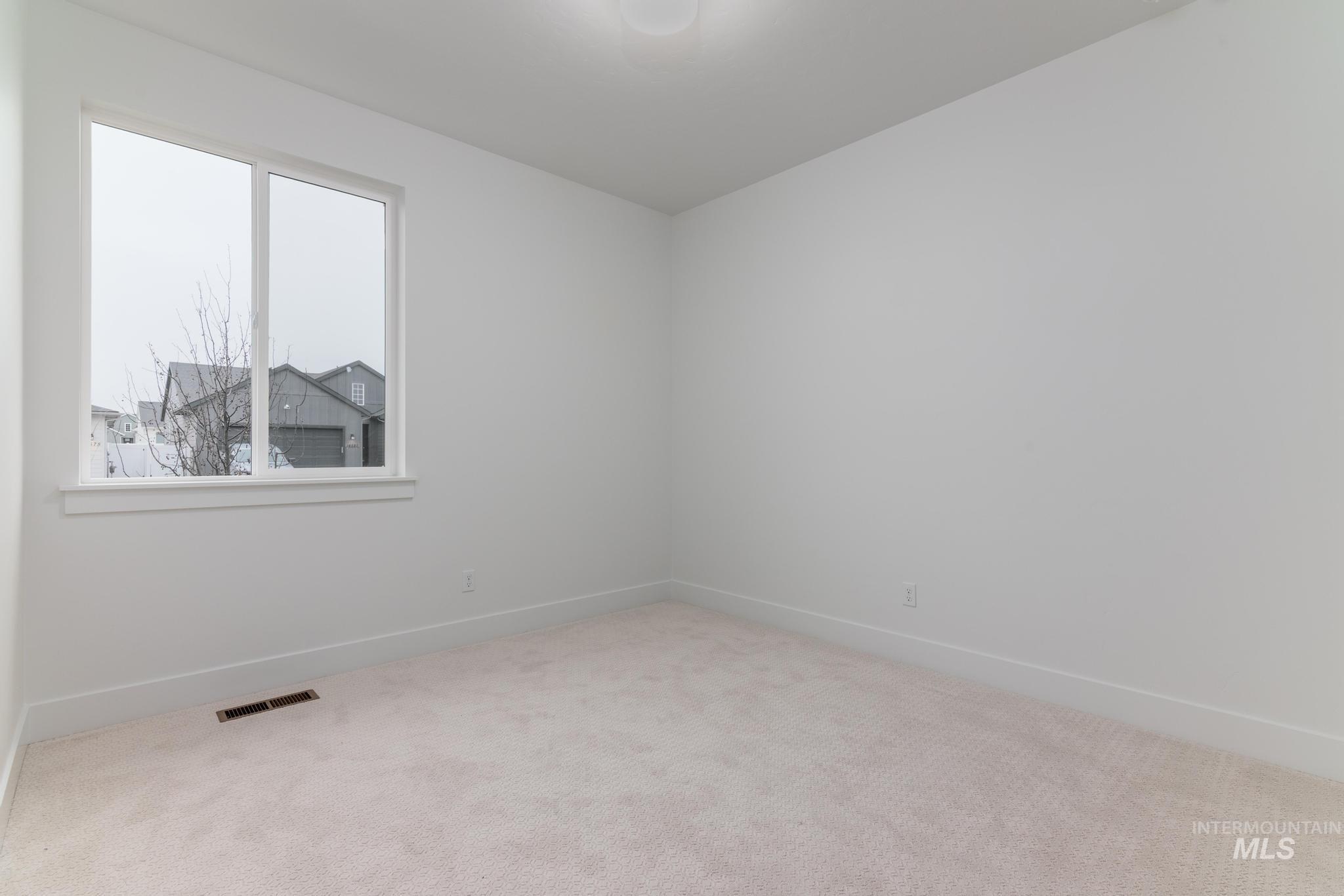 14576 Cooper Sunrise Dr, Caldwell, Idaho 83607, 3 Bedrooms, 2 Bathrooms, Residential For Sale, Price $434,000,MLS 98973772