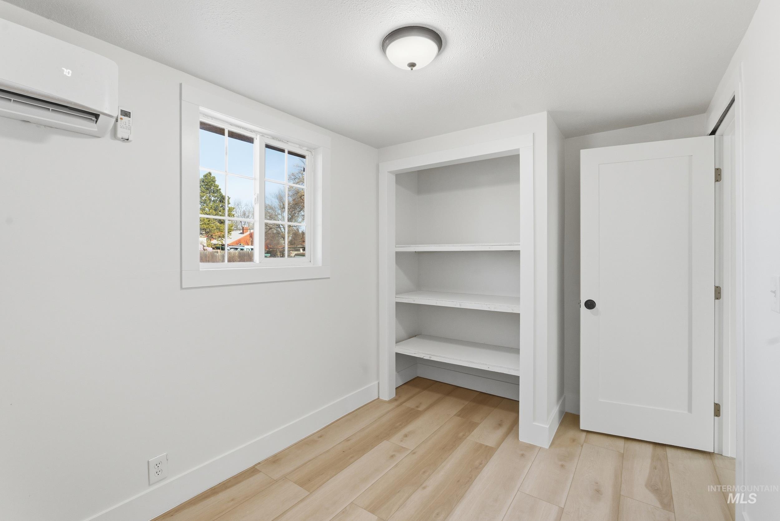 2102 Washington Ave, Caldwell, Idaho 83605, 3 Bedrooms, 2 Bathrooms, Residential For Sale, Price $306,999,MLS 98973773