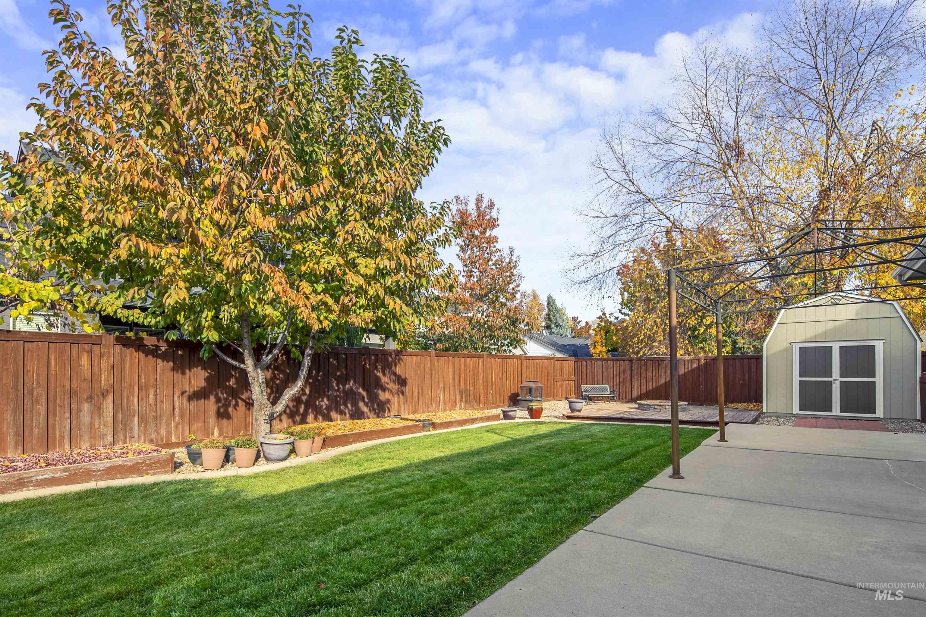 2326 W Grand Teton Dr, Meridian, Idaho 83646-5974, 3 Bedrooms, 2.5 Bathrooms, Residential For Sale, Price $649,900,MLS 98973774