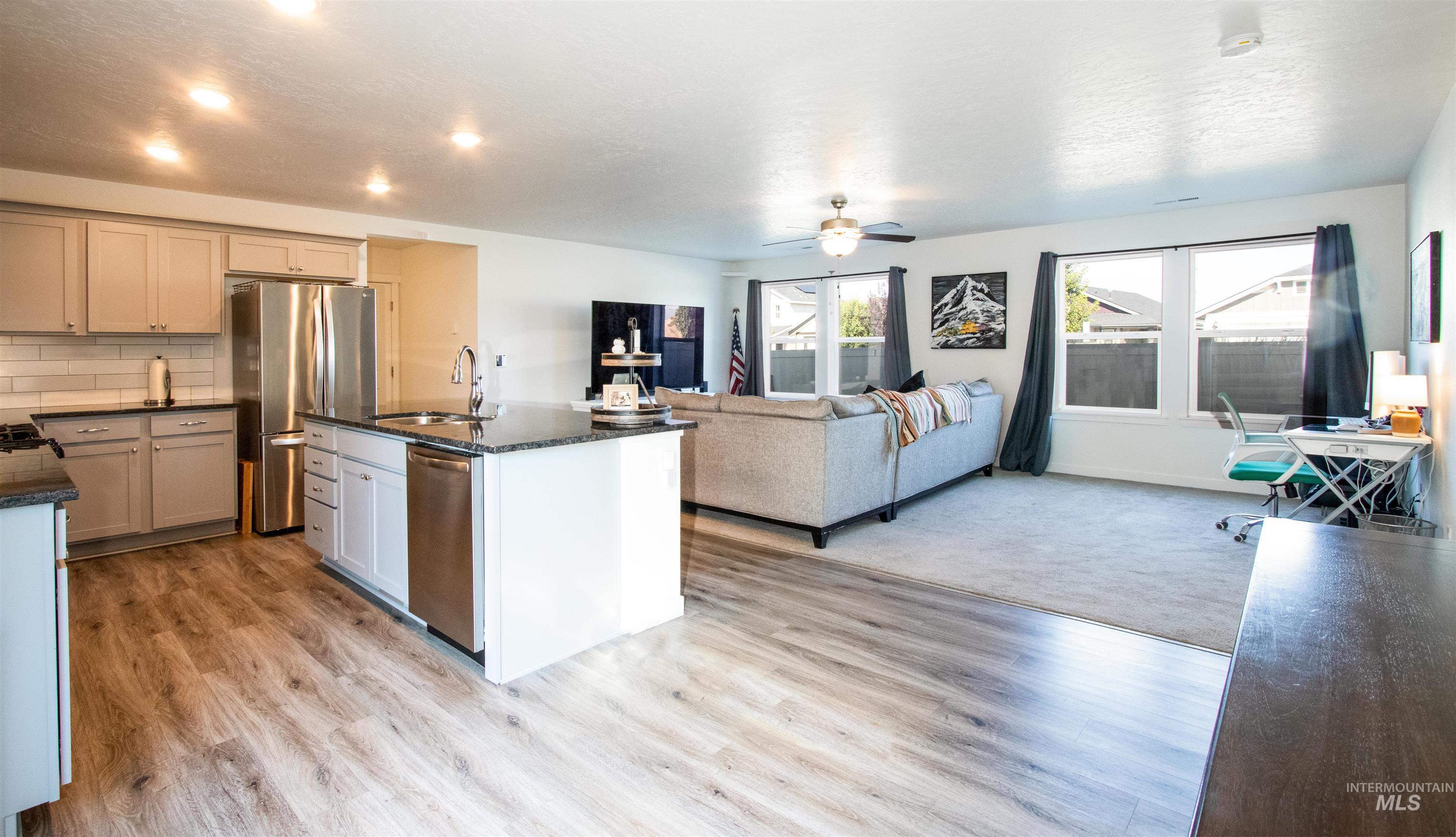 7698 S Sea Breeze, Boise, Idaho 83709-5814, 3 Bedrooms, 2.5 Bathrooms, Residential For Sale, Price $414,900, 98973775