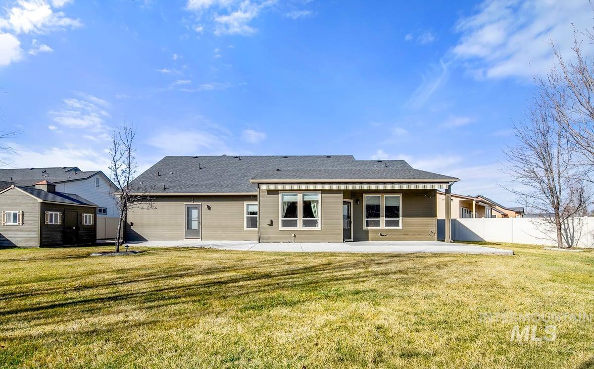 1213 W Lowry St, Meridian, Idaho 83646, 3 Bedrooms, 2 Bathrooms, Residential For Sale, Price $590,000,MLS 98973777