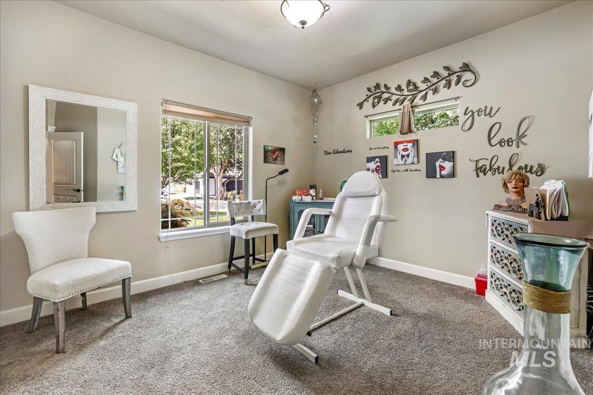 319 Clear Lake Ln, Buhl, Idaho 83316, 4 Bedrooms, 3.5 Bathrooms, Residential For Sale, Price $849,000,MLS 98973778