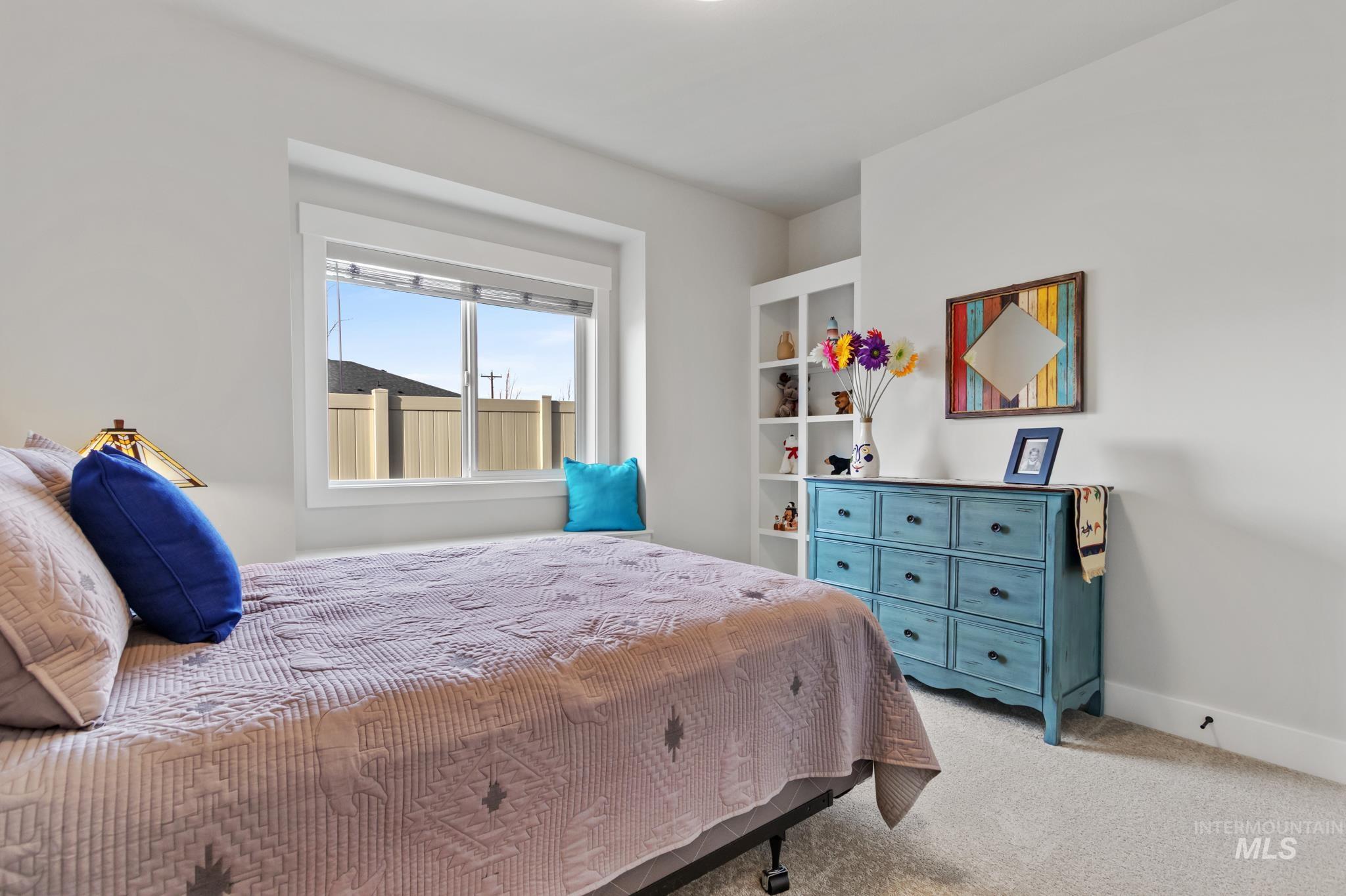 9864 W Aviara Street, Star, Idaho 83669, 3 Bedrooms, 2 Bathrooms, Residential For Sale, Price $569,000,MLS 98973779