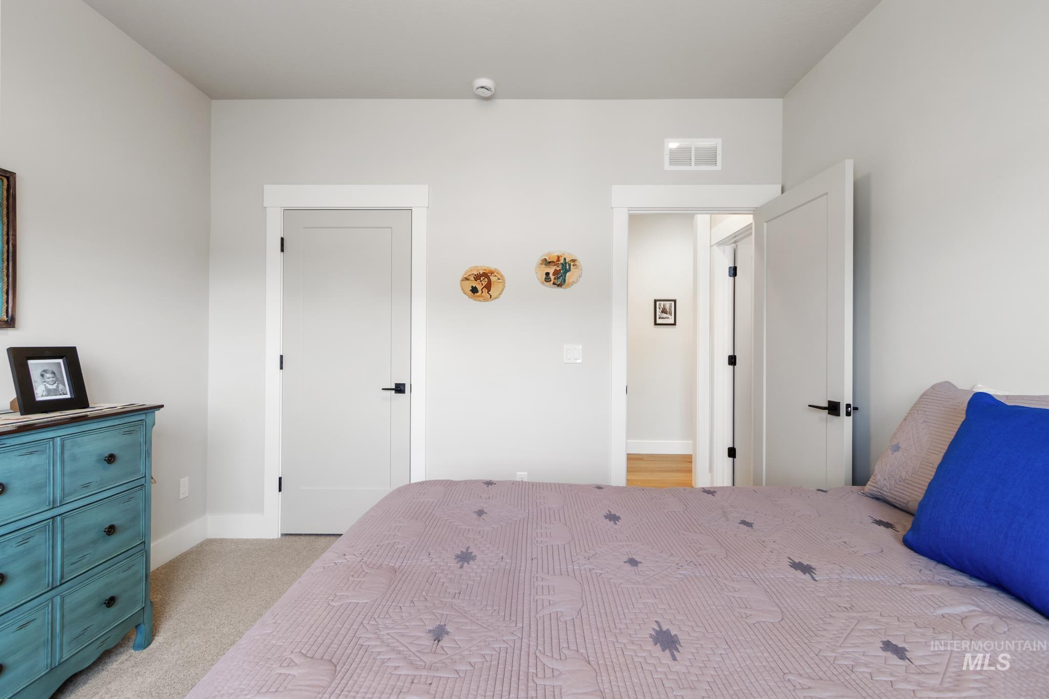 9864 W Aviara Street, Star, Idaho 83669, 3 Bedrooms, 2 Bathrooms, Residential For Sale, Price $569,000,MLS 98973779