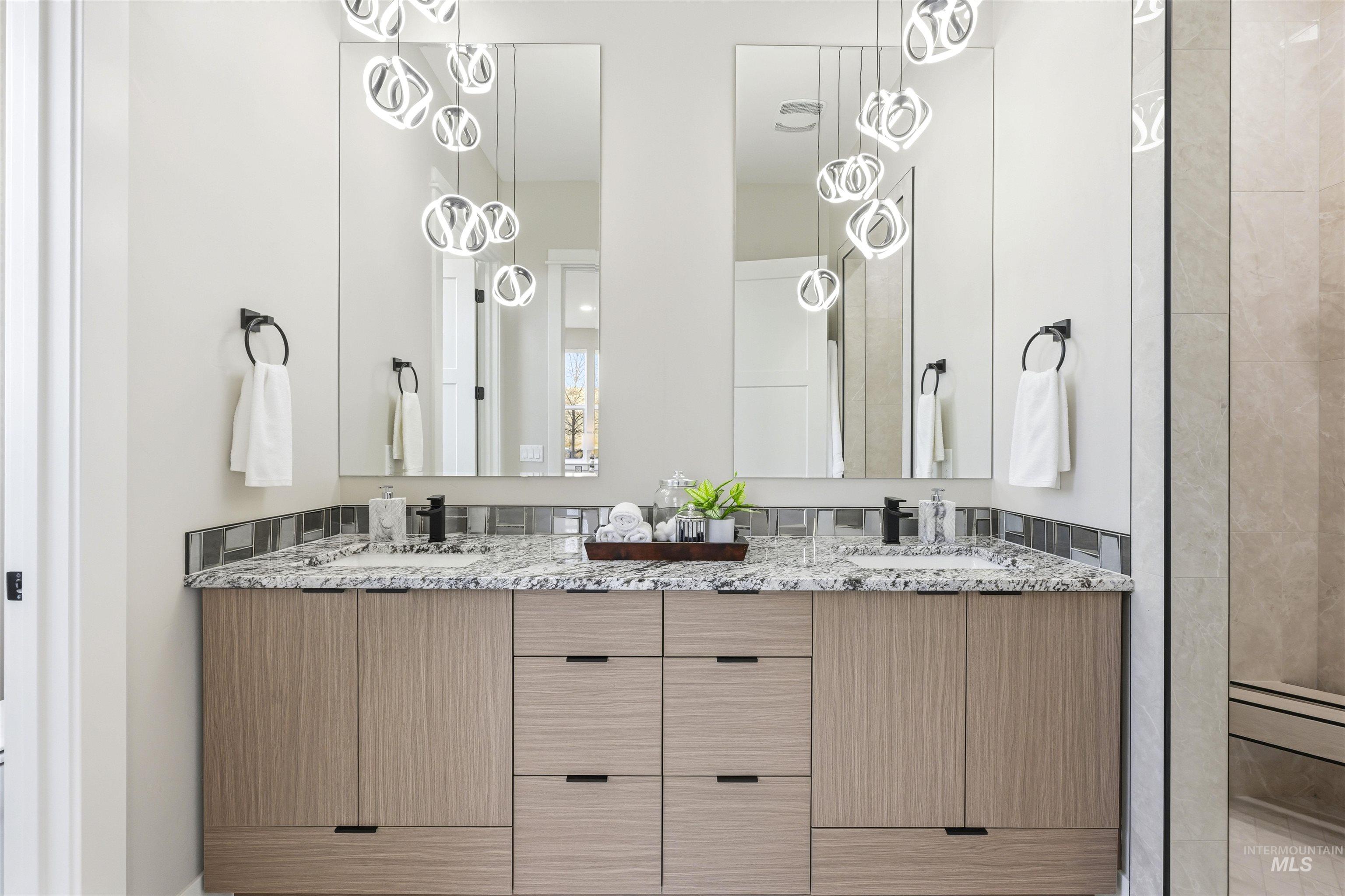 438 W Millstone St, Middleton, Idaho 83644, 4 Bedrooms, 2 Bathrooms, Residential For Sale, Price $649,900,MLS 98973787