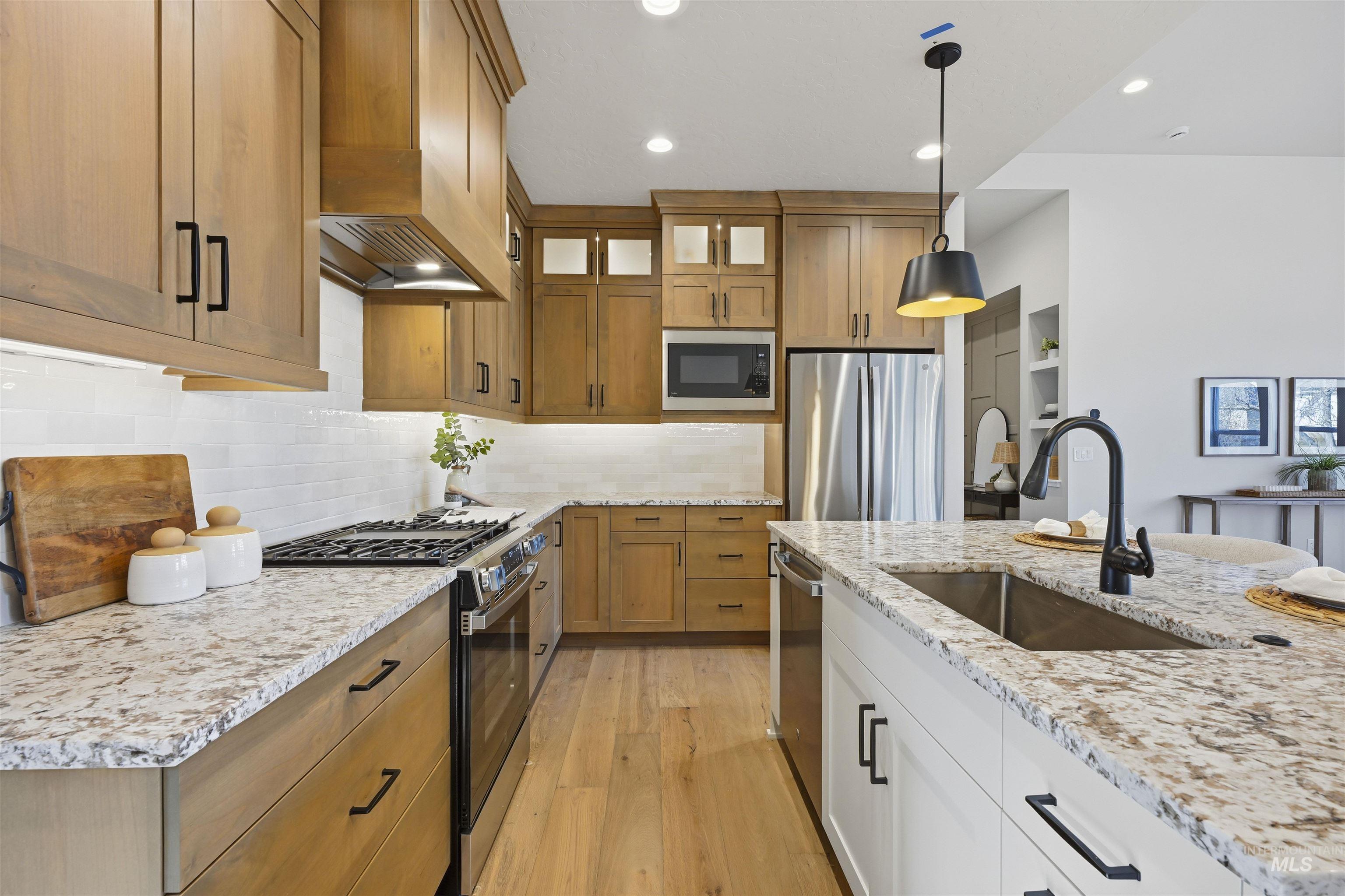 542 Mountain Loop Rd, Middleton, Idaho 83644, 3 Bedrooms, 2 Bathrooms, Residential For Sale, Price $609,900,MLS 98973788