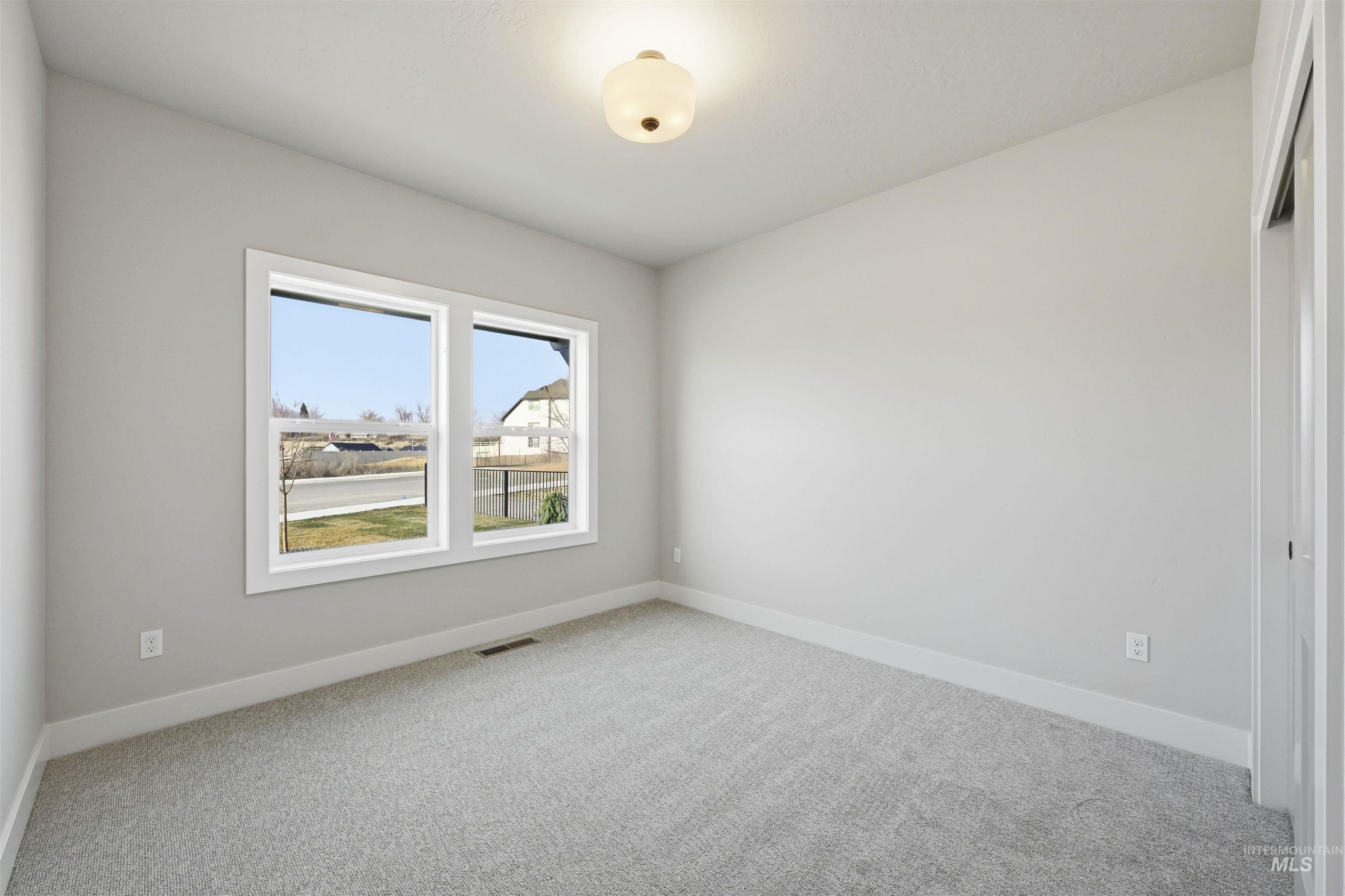 542 Mountain Loop Rd, Middleton, Idaho 83644, 3 Bedrooms, 2 Bathrooms, Residential For Sale, Price $609,900,MLS 98973788