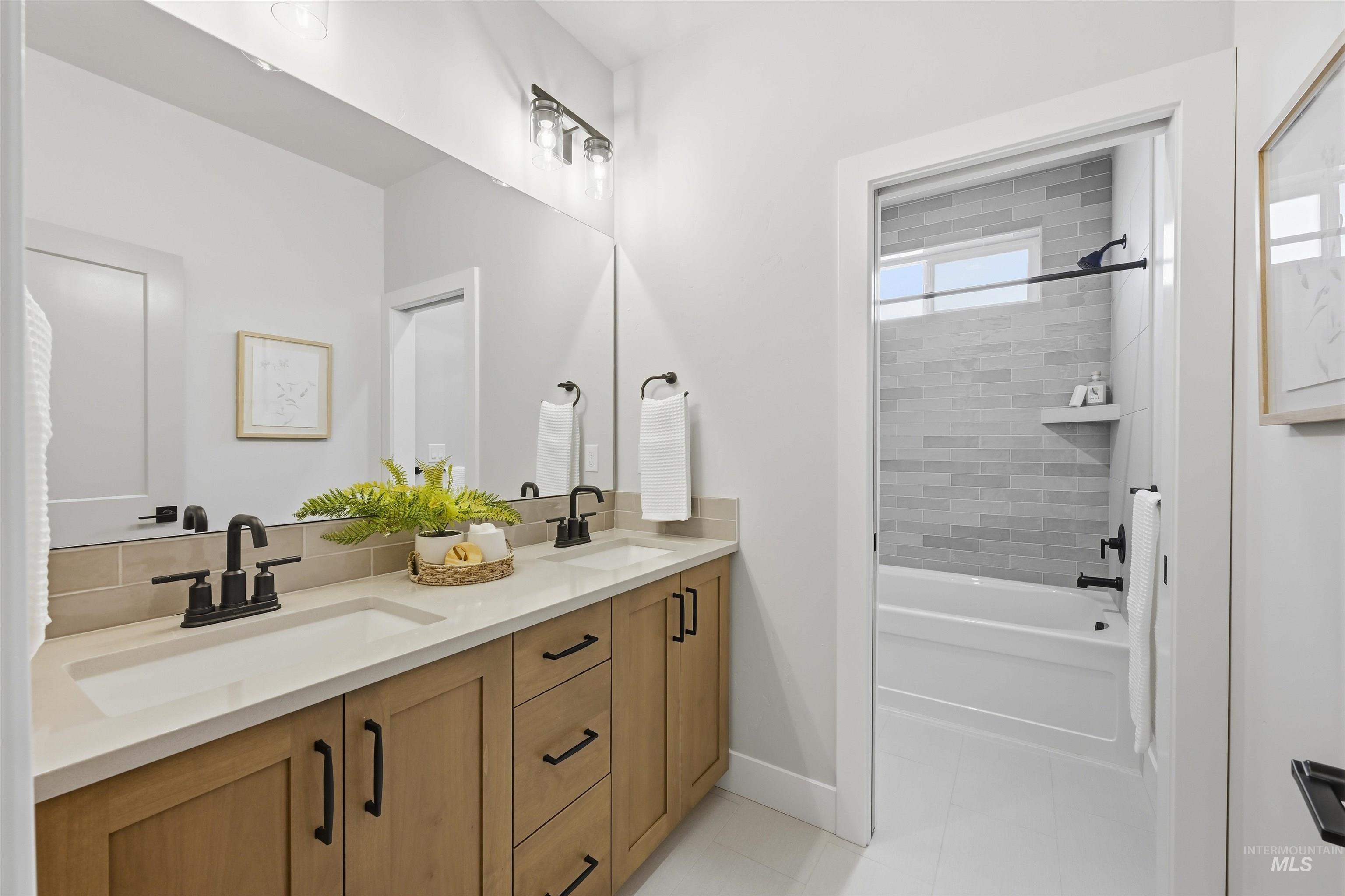 542 Mountain Loop Rd, Middleton, Idaho 83644, 3 Bedrooms, 2 Bathrooms, Residential For Sale, Price $609,900,MLS 98973788