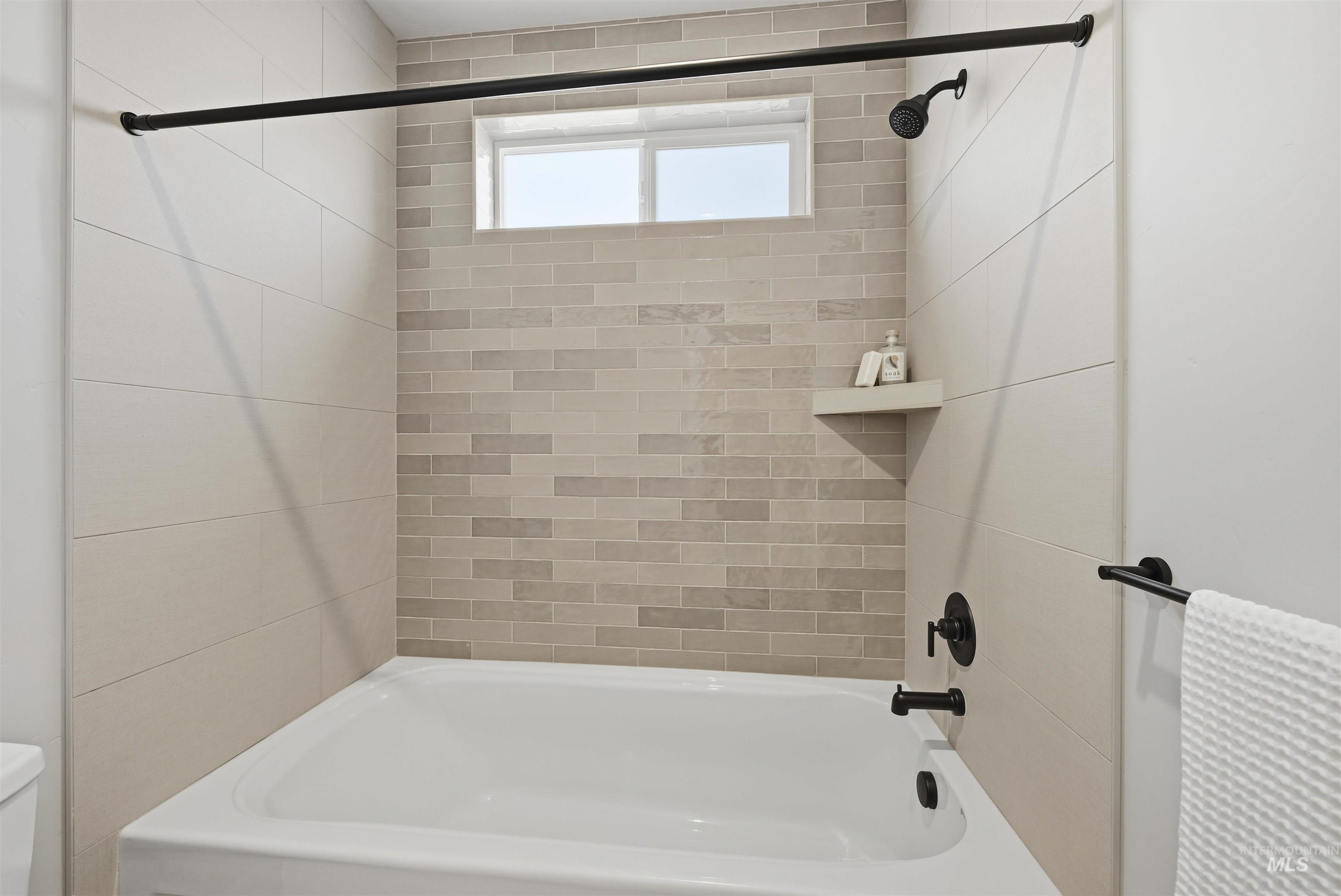 542 Mountain Loop Rd, Middleton, Idaho 83644, 3 Bedrooms, 2 Bathrooms, Residential For Sale, Price $609,900,MLS 98973788