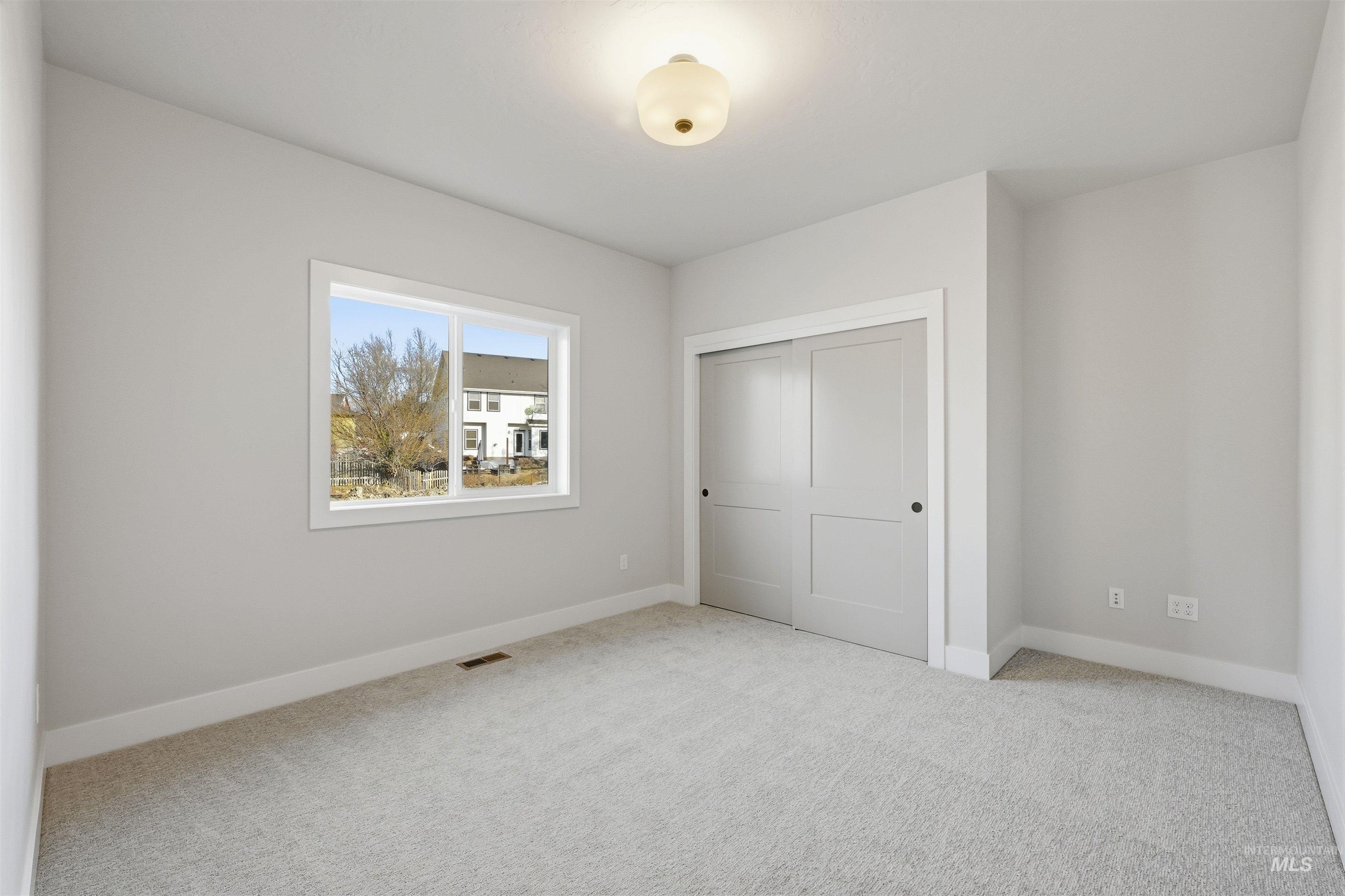 542 Mountain Loop Rd, Middleton, Idaho 83644, 3 Bedrooms, 2 Bathrooms, Residential For Sale, Price $609,900,MLS 98973788