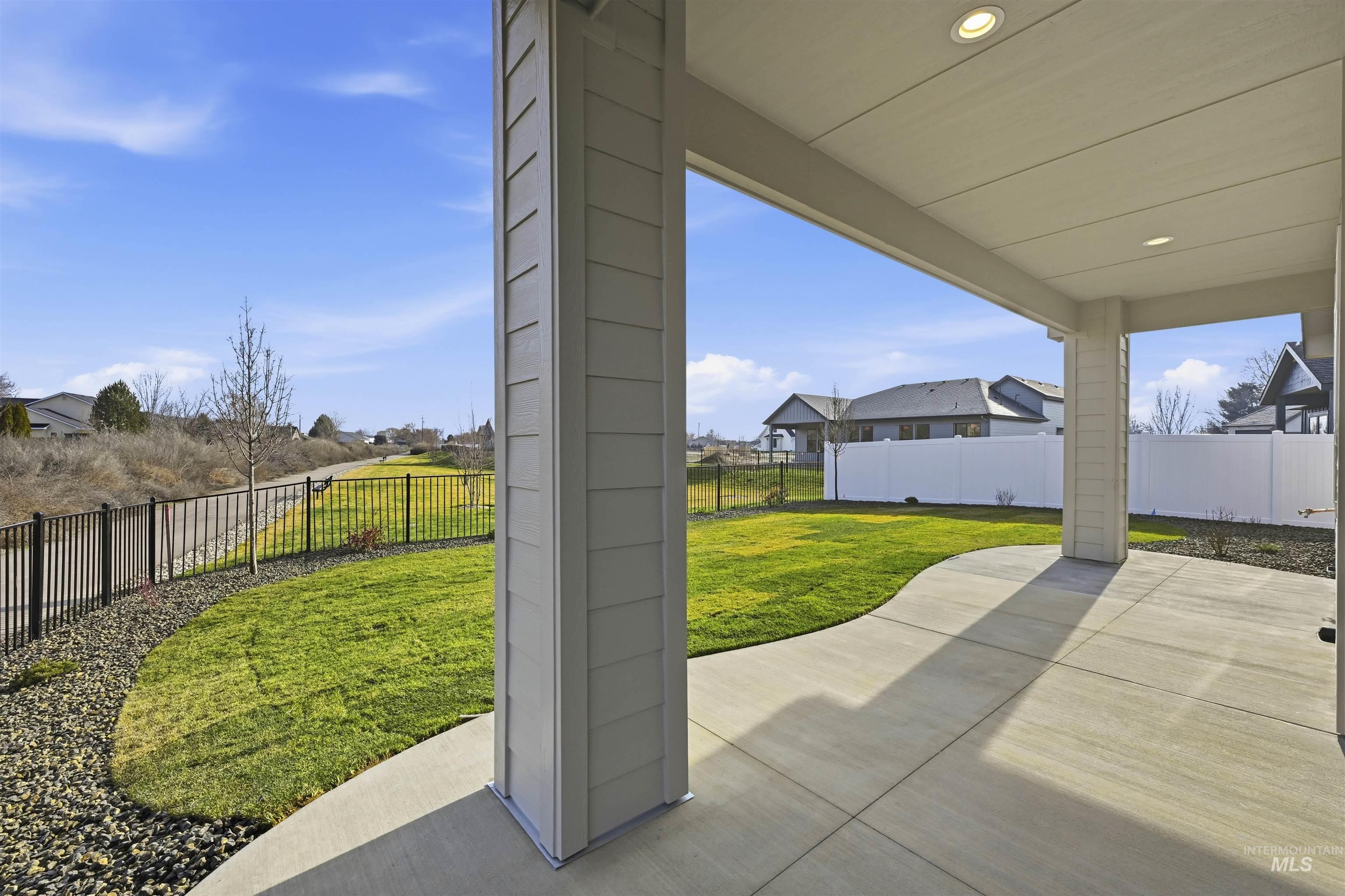 542 Mountain Loop Rd, Middleton, Idaho 83644, 3 Bedrooms, 2 Bathrooms, Residential For Sale, Price $609,900,MLS 98973788