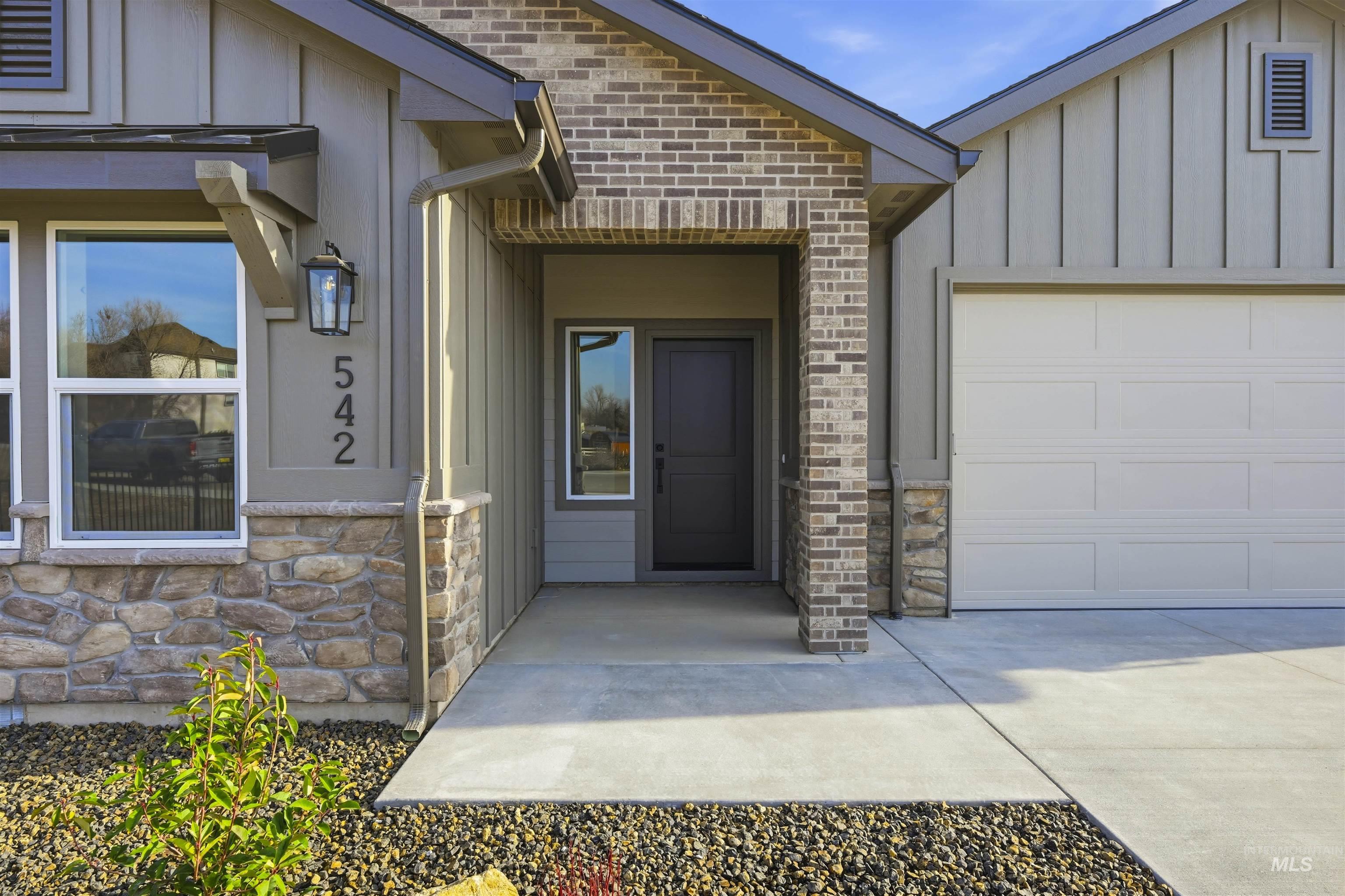 542 Mountain Loop Rd, Middleton, Idaho 83644, 3 Bedrooms, 2 Bathrooms, Residential For Sale, Price $609,900,MLS 98973788