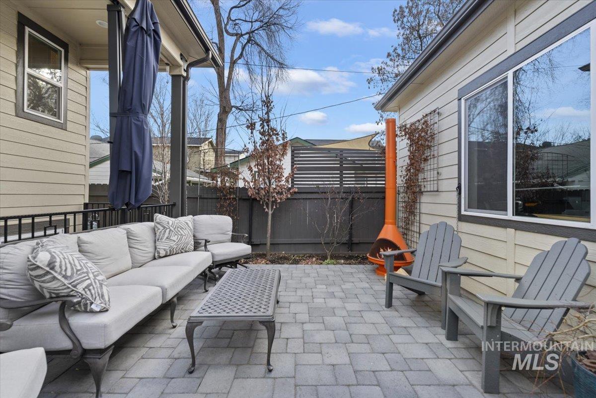 1513 S Denver Ave, Boise, Idaho 83706, 3 Bedrooms, 2.5 Bathrooms, Residential For Sale, Price $569,900,MLS 98973789