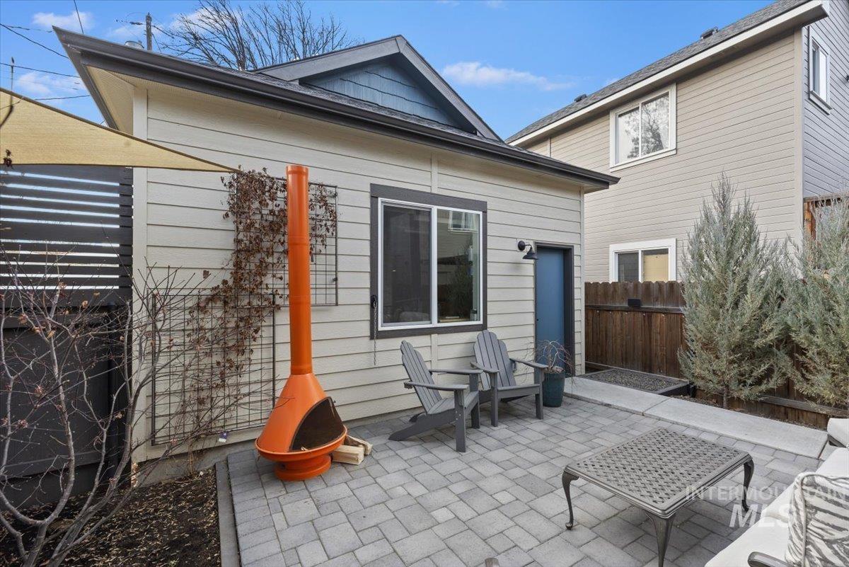 1513 S Denver Ave, Boise, Idaho 83706, 3 Bedrooms, 2.5 Bathrooms, Residential For Sale, Price $569,900,MLS 98973789