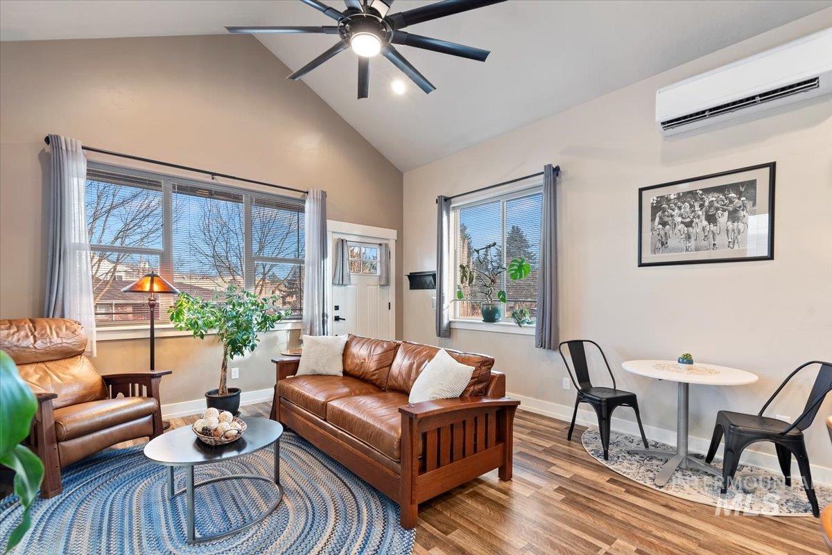 1513 S Denver Ave, Boise, Idaho 83706, 3 Bedrooms, 2.5 Bathrooms, Residential For Sale, Price $569,900,MLS 98973789