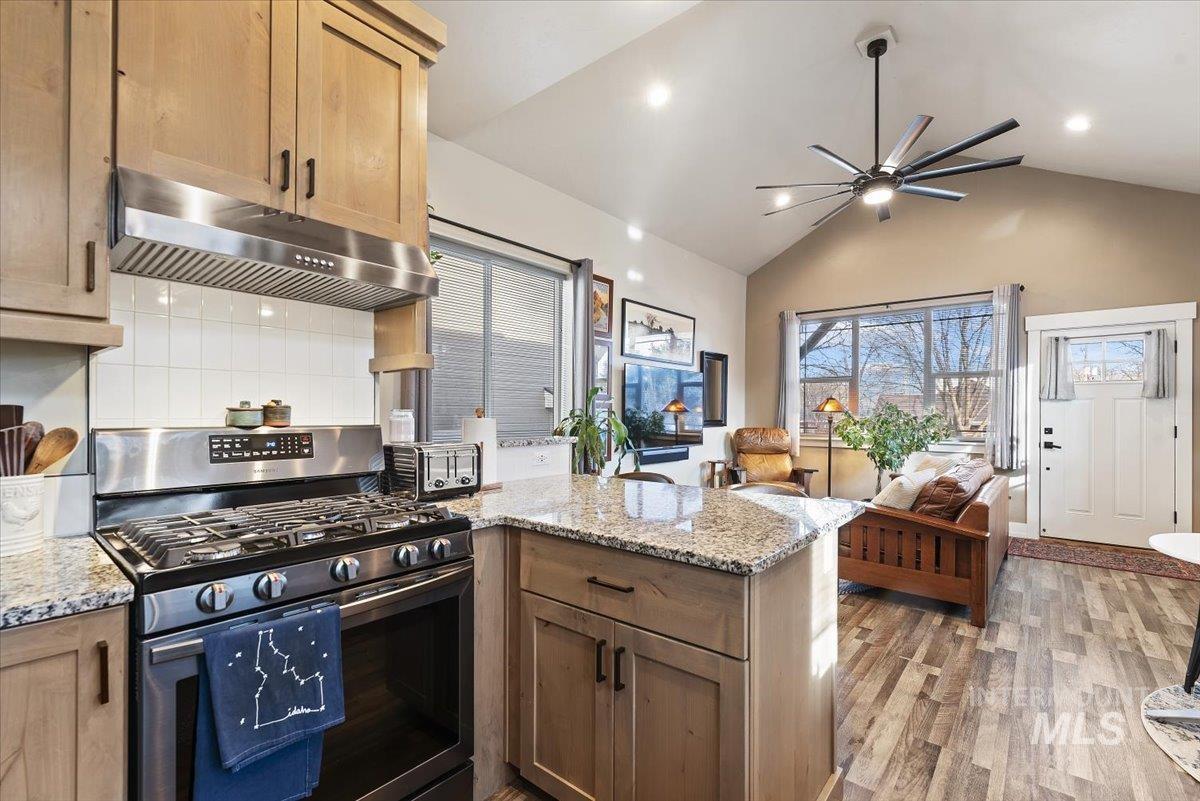 1513 S Denver Ave, Boise, Idaho 83706, 3 Bedrooms, 2.5 Bathrooms, Residential For Sale, Price $569,900,MLS 98973789