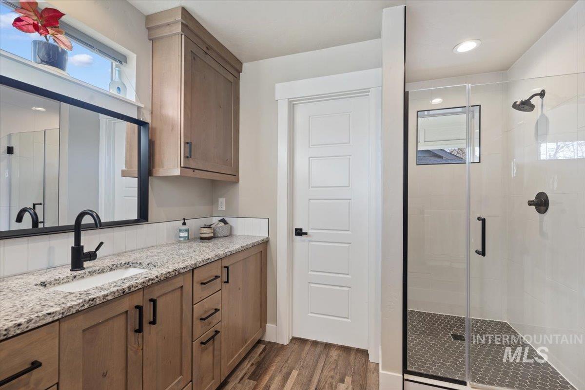 1513 S Denver Ave, Boise, Idaho 83706, 3 Bedrooms, 2.5 Bathrooms, Residential For Sale, Price $569,900,MLS 98973789