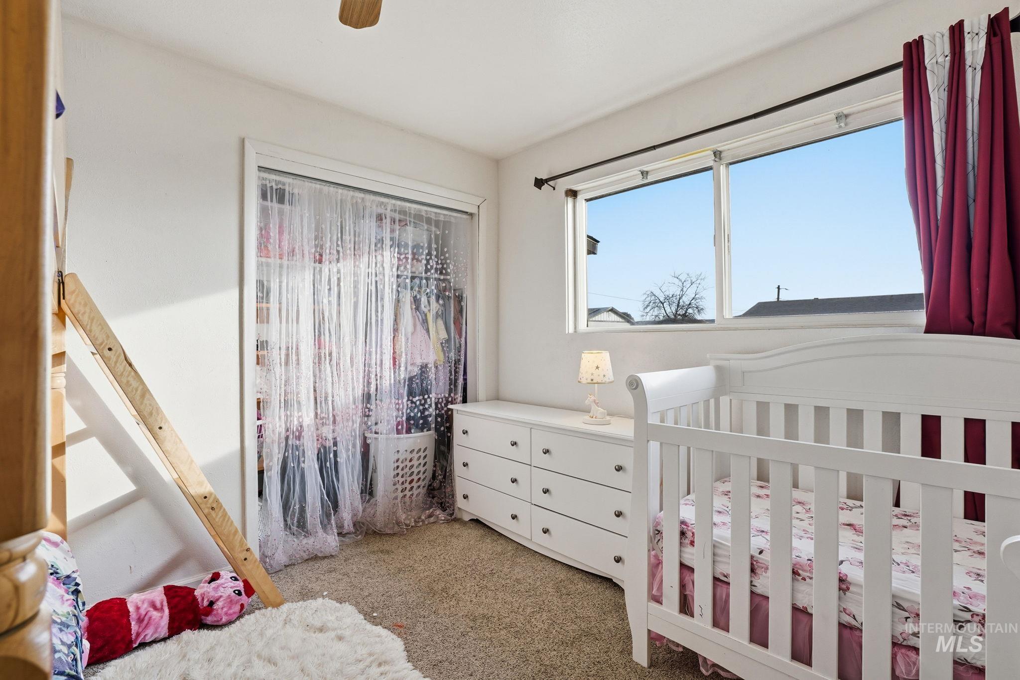 610 Oregon, New Plymouth, Idaho 83655, 3 Bedrooms, 1 Bathroom, Residential For Sale, Price $330,000,MLS 98973790