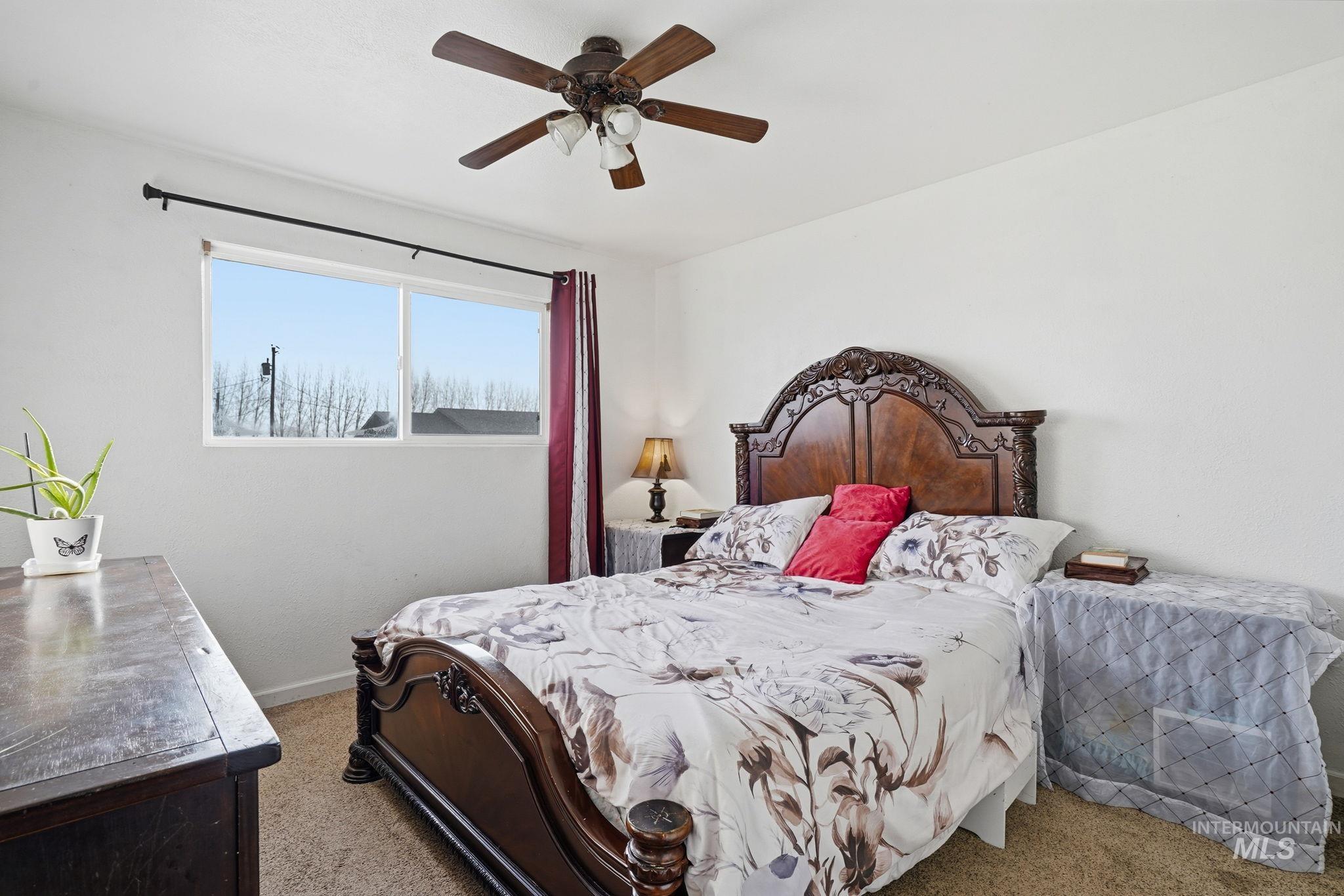 610 Oregon, New Plymouth, Idaho 83655, 3 Bedrooms, 1 Bathroom, Residential For Sale, Price $330,000,MLS 98973790