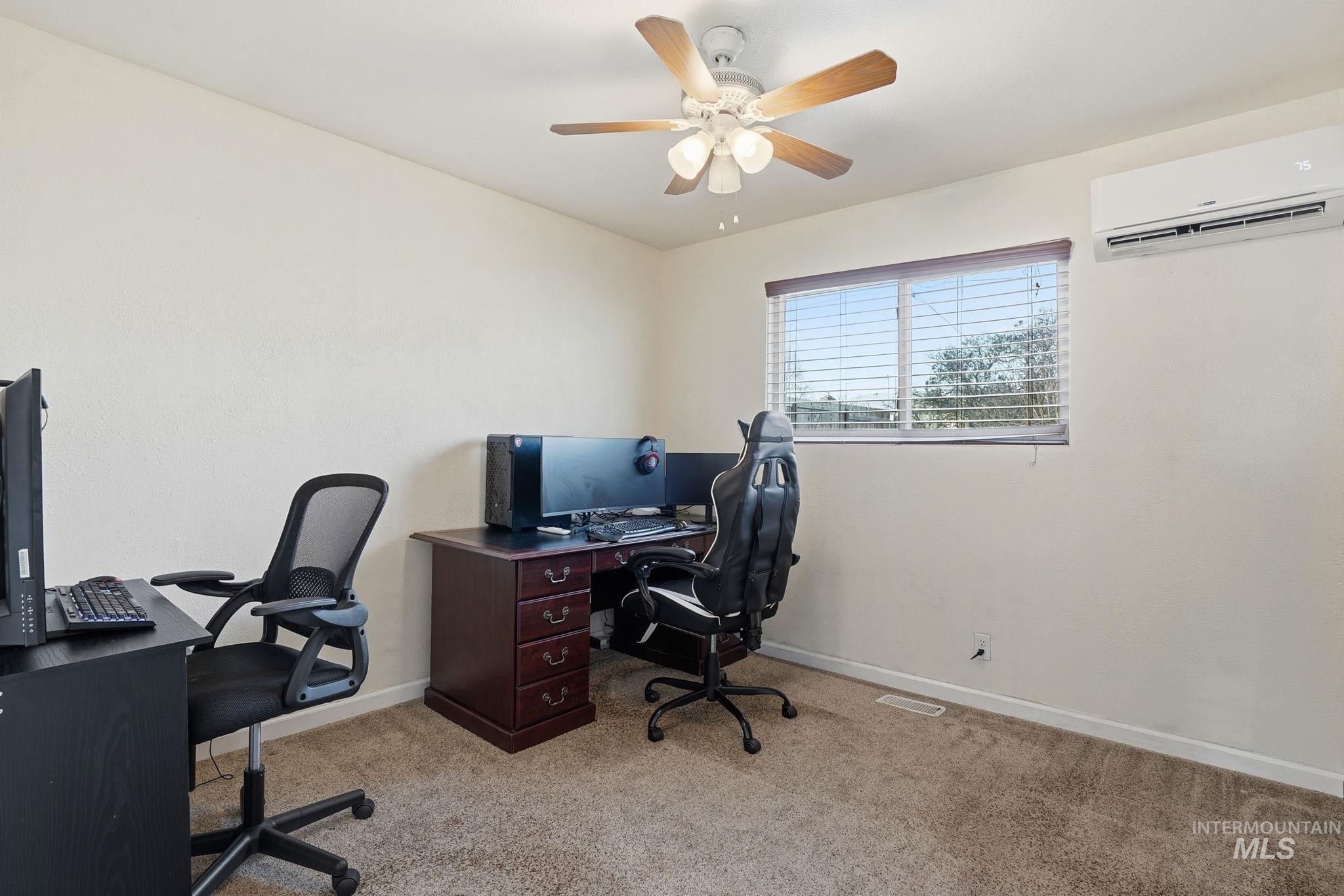 610 Oregon, New Plymouth, Idaho 83655, 3 Bedrooms, 1 Bathroom, Residential For Sale, Price $330,000,MLS 98973790