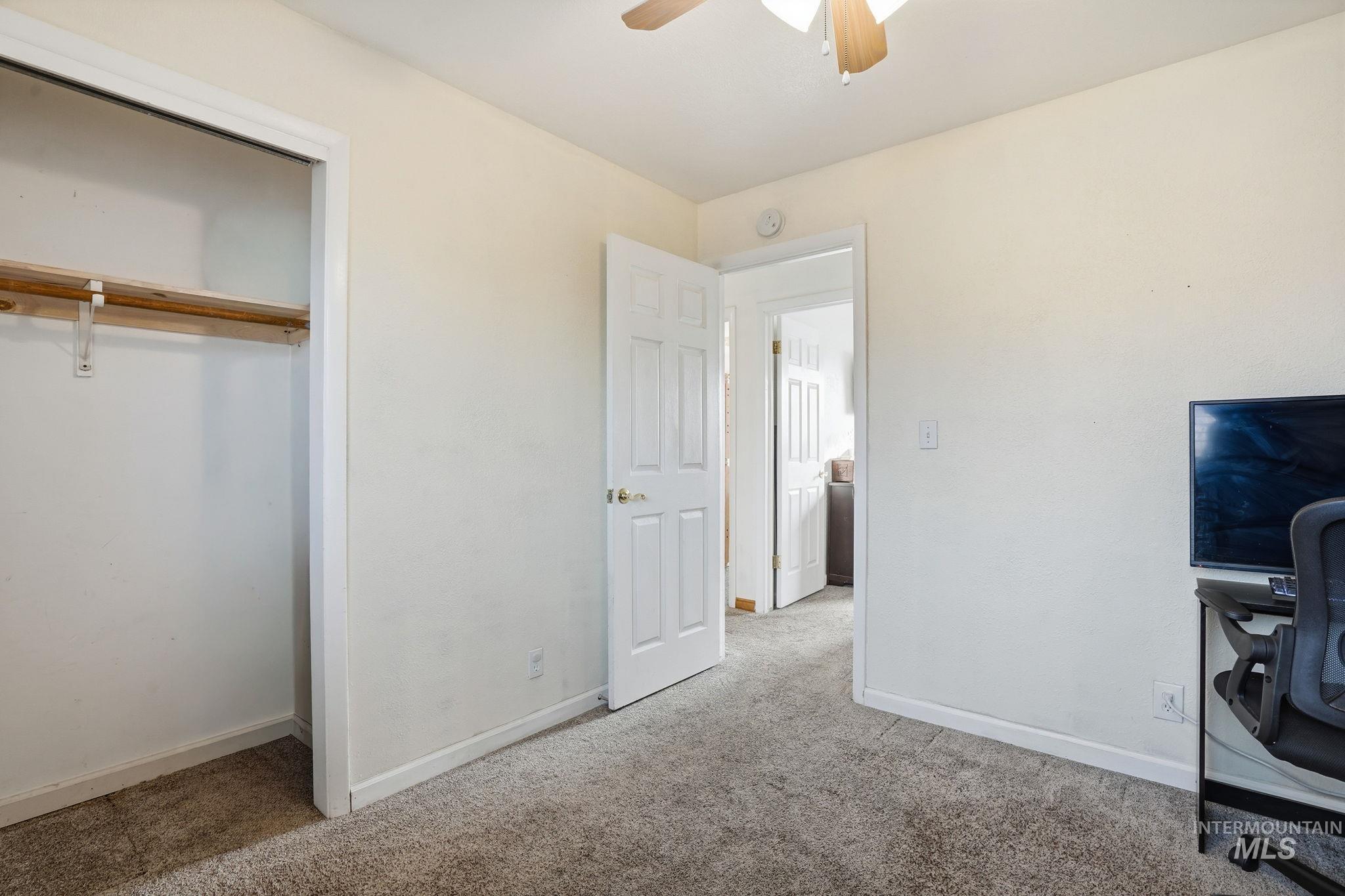 610 Oregon, New Plymouth, Idaho 83655, 3 Bedrooms, 1 Bathroom, Residential For Sale, Price $330,000,MLS 98973790