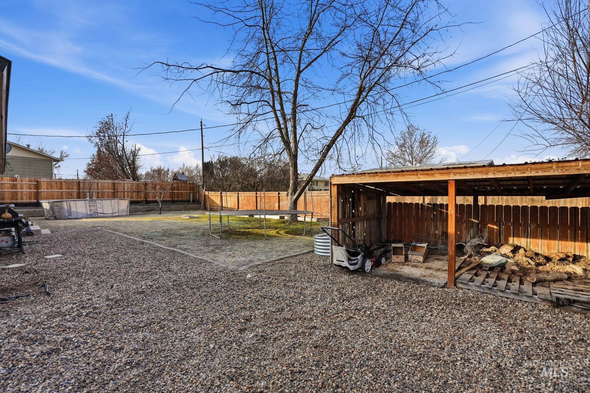 610 Oregon, New Plymouth, Idaho 83655, 3 Bedrooms, 1 Bathroom, Residential For Sale, Price $330,000,MLS 98973790