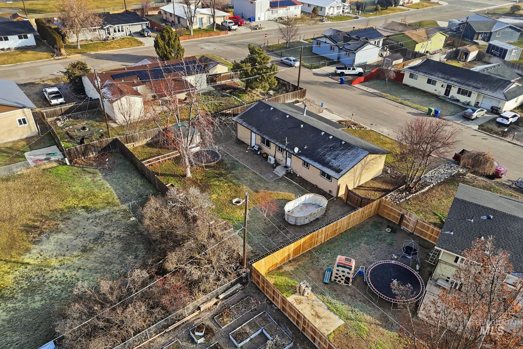 610 Oregon, New Plymouth, Idaho 83655, 3 Bedrooms, 1 Bathroom, Residential For Sale, Price $330,000,MLS 98973790