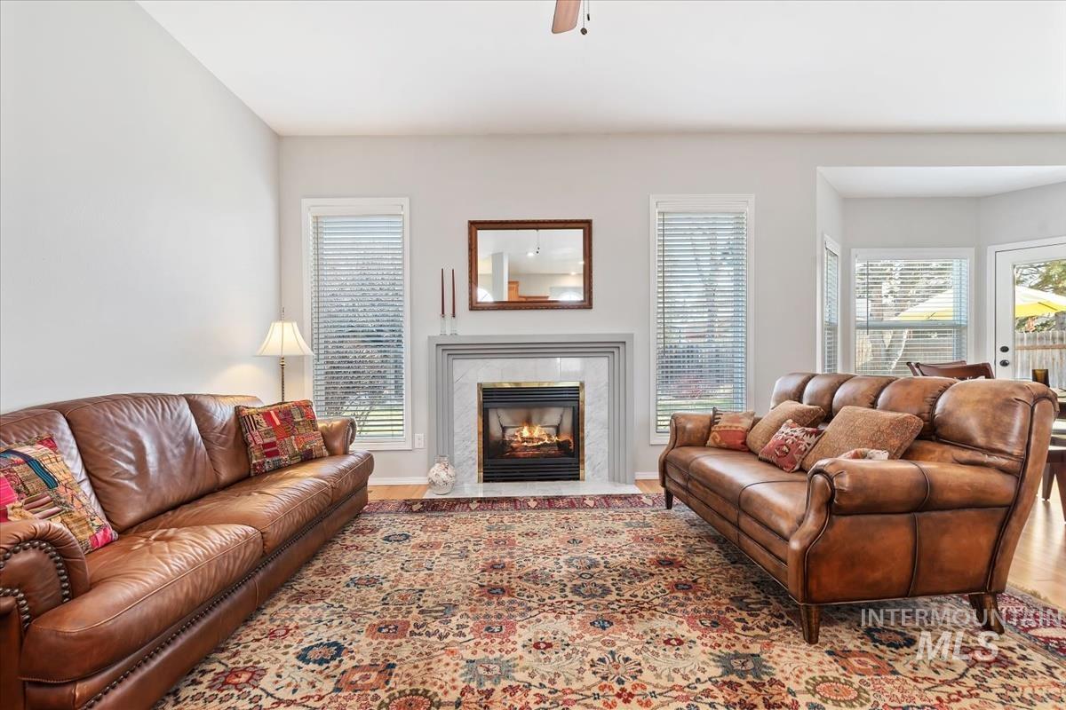 6118 N Widgeon Way, Boise, Idaho 83714, 3 Bedrooms, 2 Bathrooms, Residential For Sale, Price $549,900,MLS 98973794