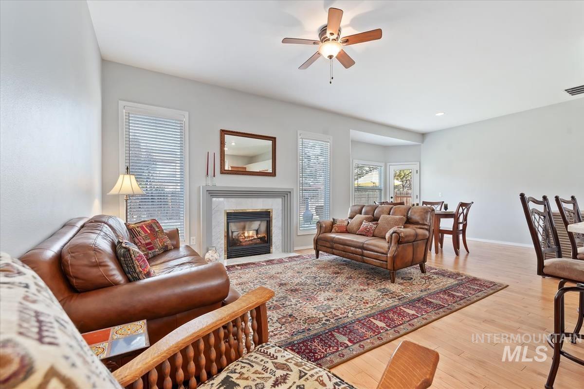 6118 N Widgeon Way, Boise, Idaho 83714, 3 Bedrooms, 2 Bathrooms, Residential For Sale, Price $549,900,MLS 98973794