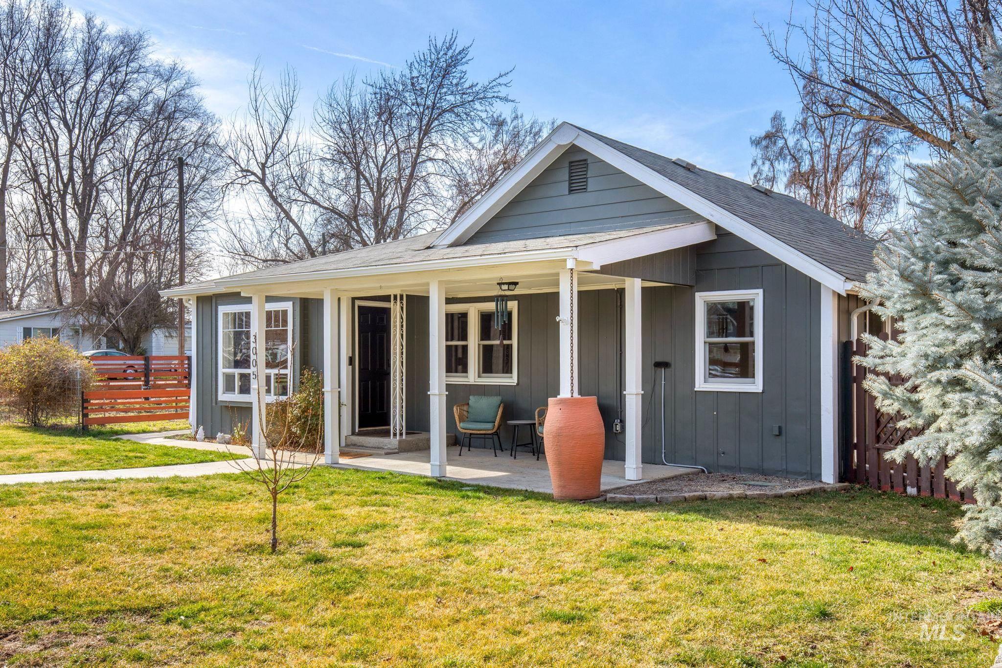 3005 N 28th St, Boise, Idaho 83703, 2 Bedrooms, 1 Bathroom, Residential For Sale, Price $489,900,MLS 98973801