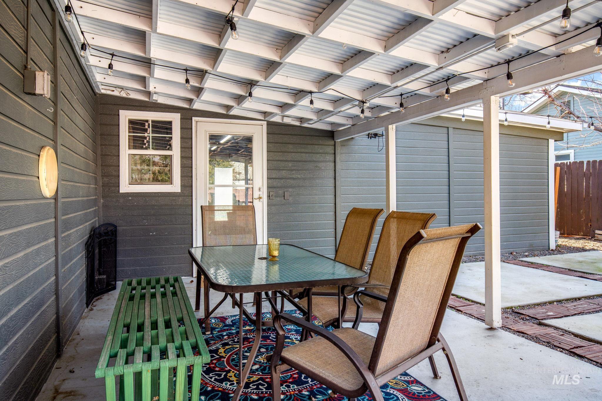 3005 N 28th St, Boise, Idaho 83703, 2 Bedrooms, 1 Bathroom, Residential For Sale, Price $489,900,MLS 98973801