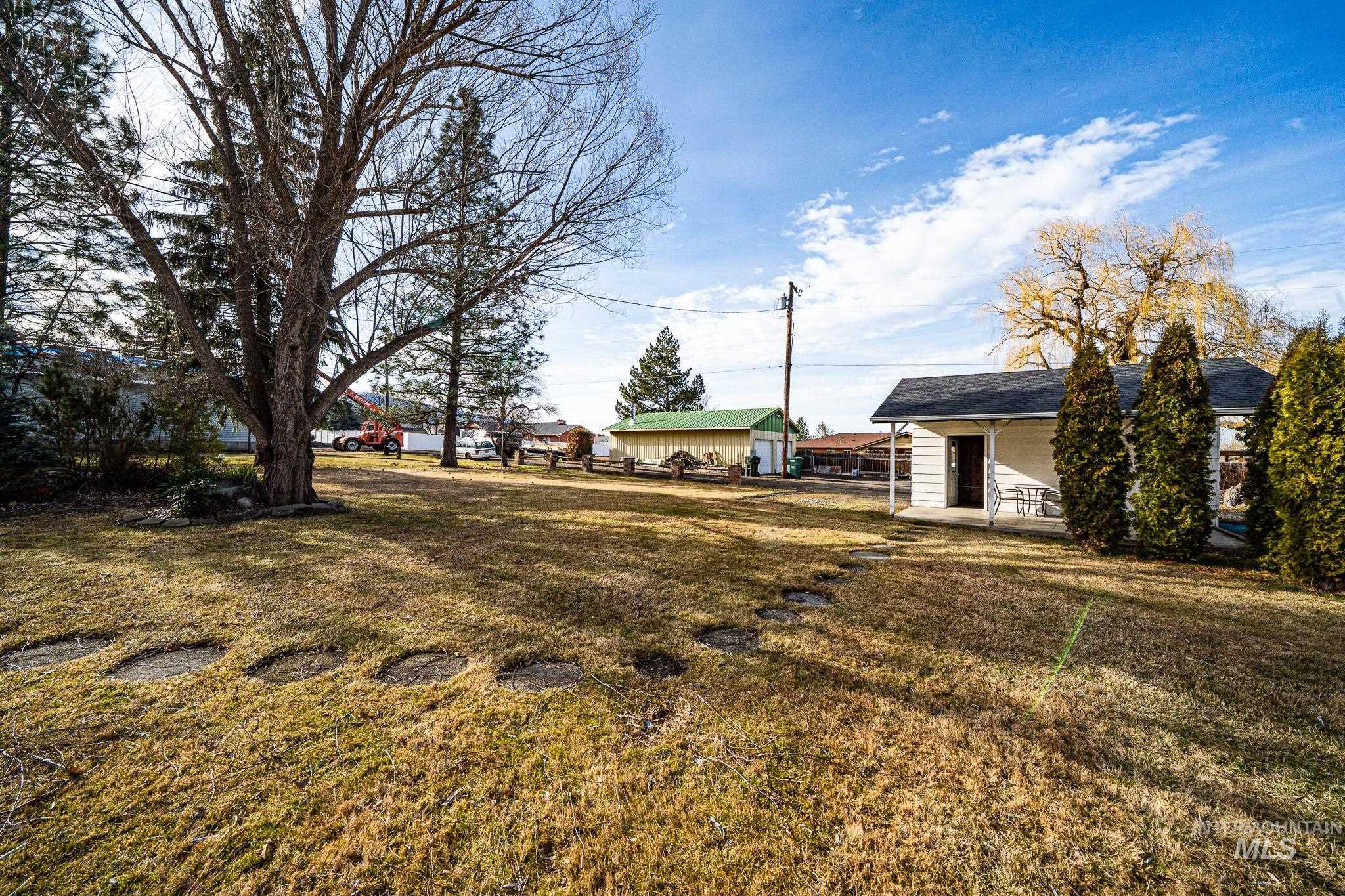 216 S Florence Street, Grangeville, Idaho 83530, 4 Bedrooms, 2 Bathrooms, Residential For Sale, Price $417,000,MLS 98973802