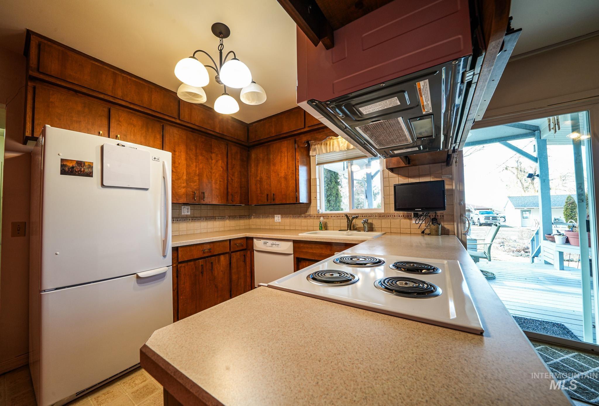 216 S Florence Street, Grangeville, Idaho 83530, 4 Bedrooms, 2 Bathrooms, Residential For Sale, Price $417,000,MLS 98973802