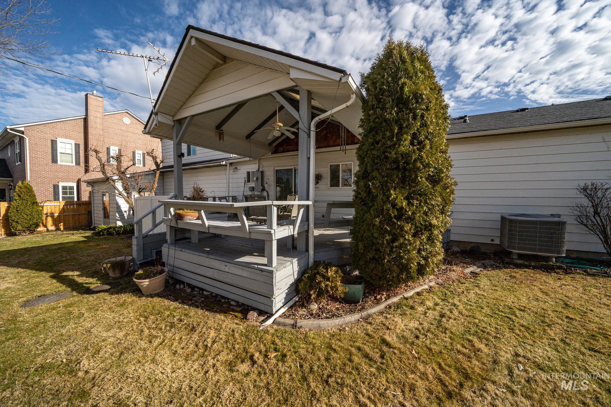 216 S Florence Street, Grangeville, Idaho 83530, 4 Bedrooms, 2 Bathrooms, Residential For Sale, Price $417,000,MLS 98973802