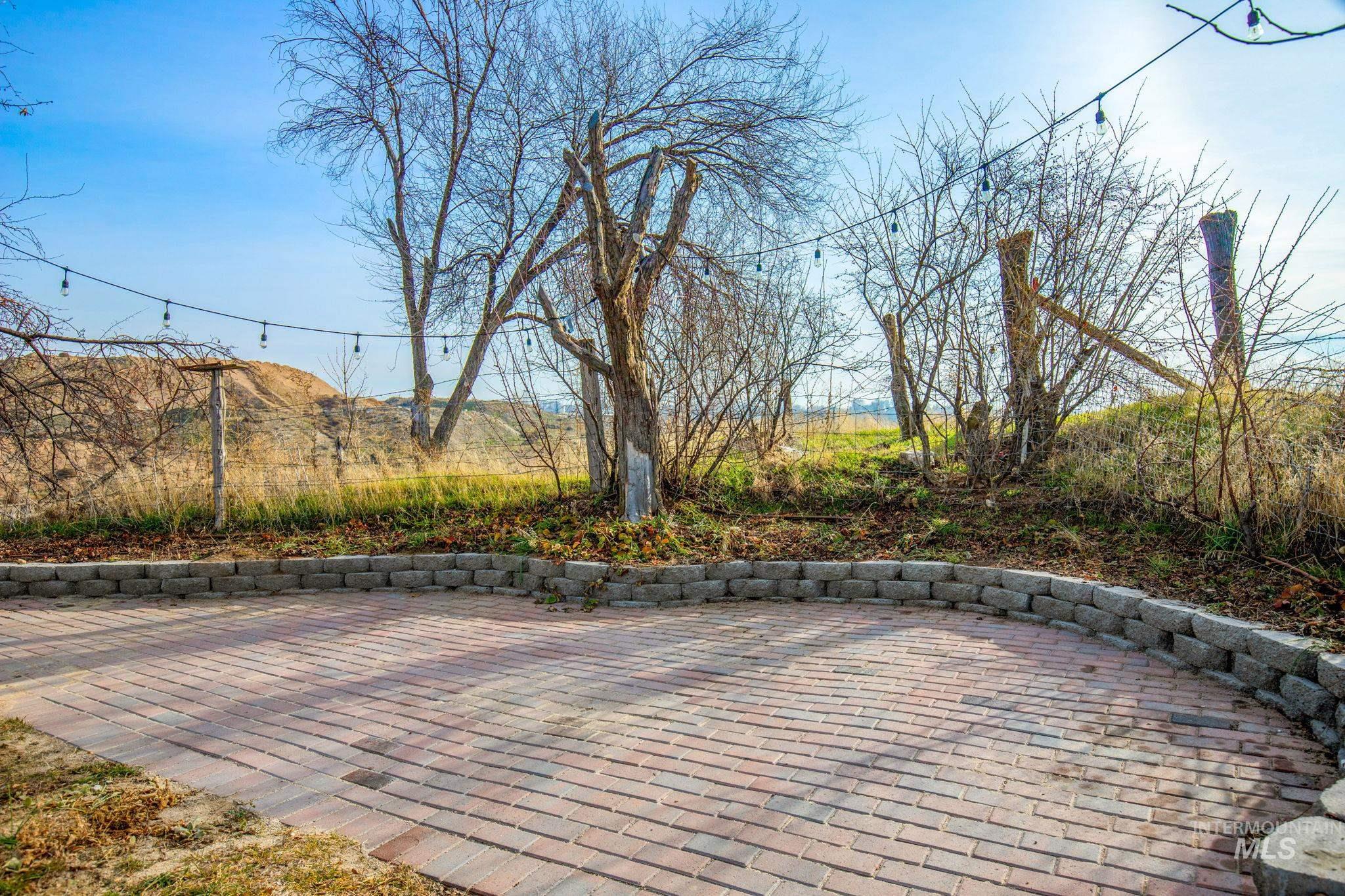 6621 E Willow Ave, Nampa, Idaho 83687, 4 Bedrooms, 2 Bathrooms, Residential For Sale, Price $565,000,MLS 98973803