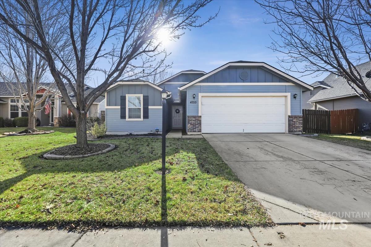 4355 W Newland St., Meridian, Idaho 83642, 3 Bedrooms, 2 Bathrooms, Residential For Sale, Price $410,000,MLS 98973806