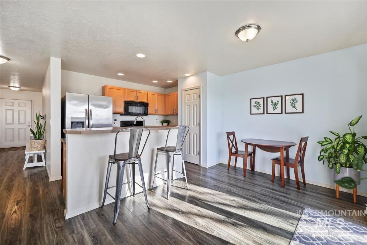 4355 W Newland St., Meridian, Idaho 83642, 3 Bedrooms, 2 Bathrooms, Residential For Sale, Price $410,000,MLS 98973806