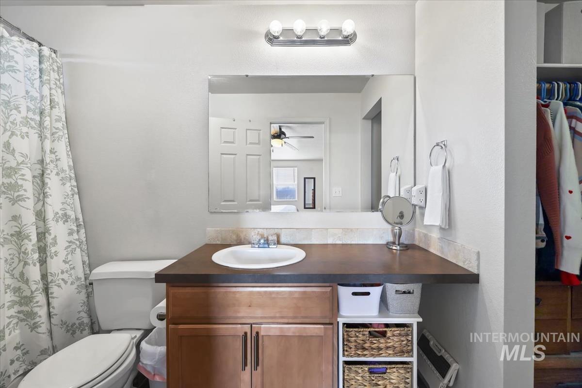 4355 W Newland St., Meridian, Idaho 83642, 3 Bedrooms, 2 Bathrooms, Residential For Sale, Price $410,000,MLS 98973806