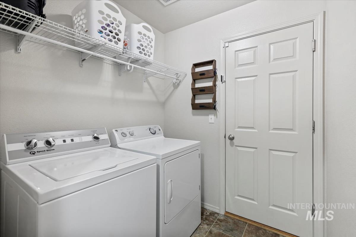 4355 W Newland St., Meridian, Idaho 83642, 3 Bedrooms, 2 Bathrooms, Residential For Sale, Price $410,000,MLS 98973806