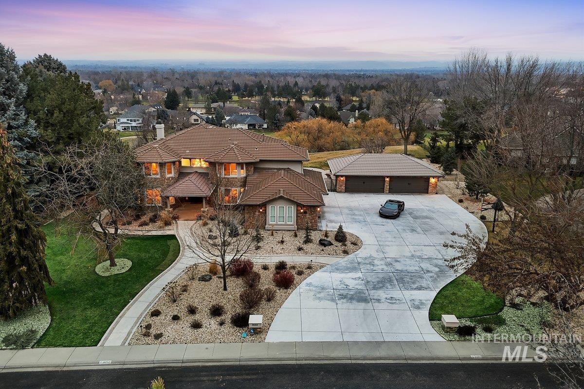 3050 S Whitepost Way, Eagle, Idaho 83616, 5 Bedrooms, 4.5 Bathrooms, Residential For Sale, Price $2,875,000,MLS 98973807