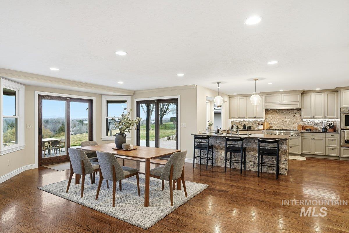 3050 S Whitepost Way, Eagle, Idaho 83616, 5 Bedrooms, 4.5 Bathrooms, Residential For Sale, Price $2,999,999,MLS 98973807