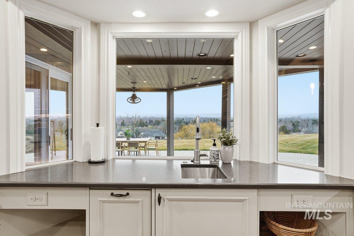 3050 S Whitepost Way, Eagle, Idaho 83616, 5 Bedrooms, 4.5 Bathrooms, Residential For Sale, Price $2,999,999,MLS 98973807