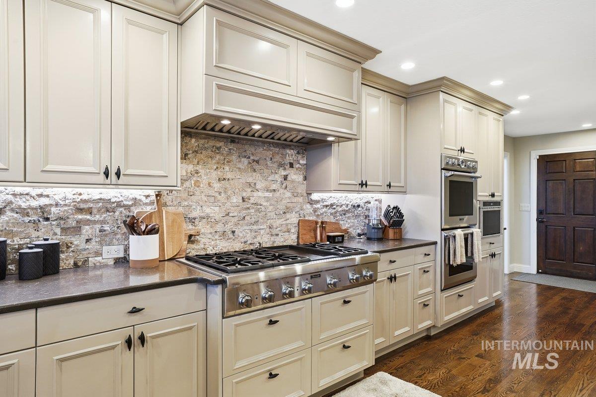 3050 S Whitepost Way, Eagle, Idaho 83616, 5 Bedrooms, 4.5 Bathrooms, Residential For Sale, Price $2,999,999,MLS 98973807