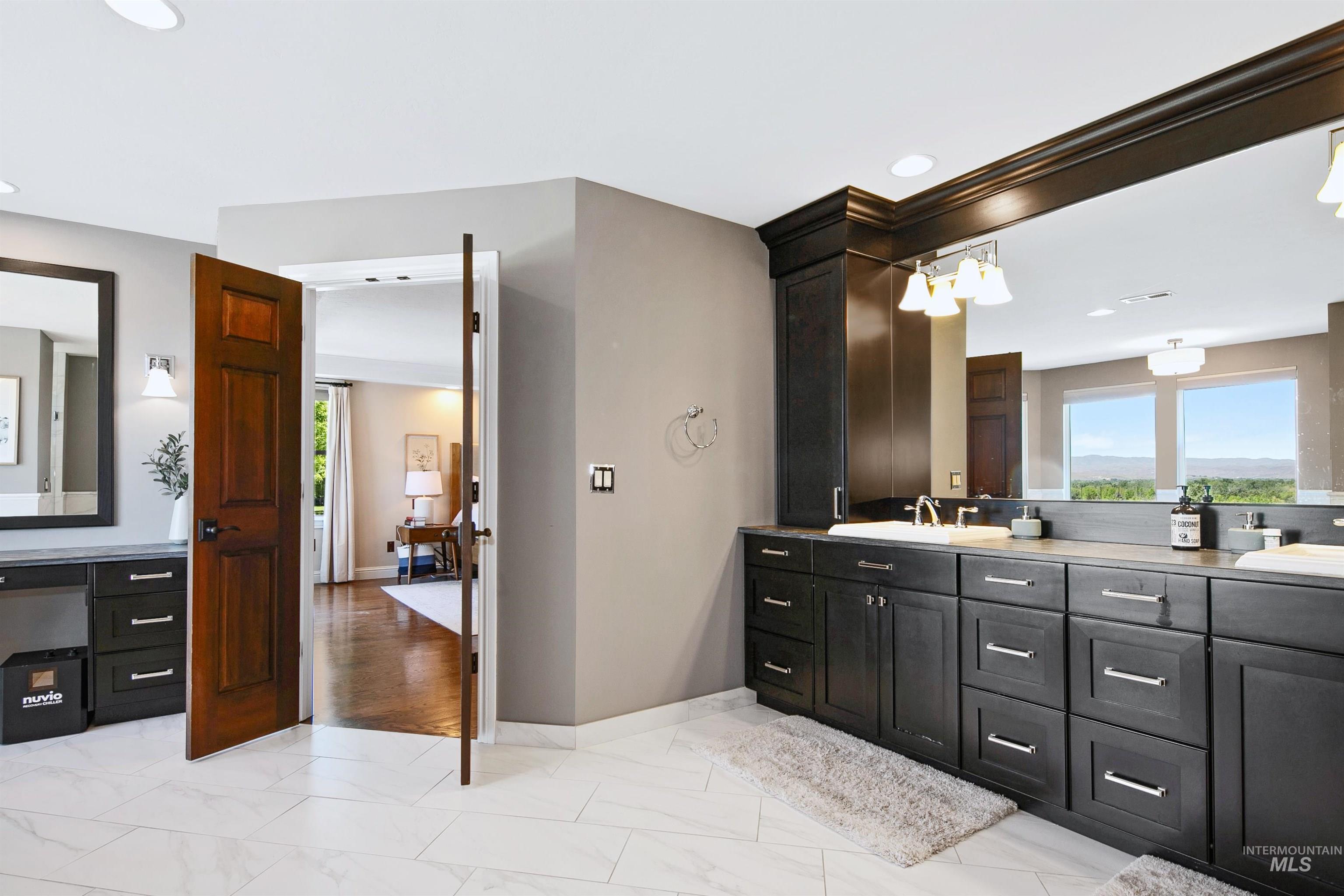 3050 S Whitepost Way, Eagle, Idaho 83616, 5 Bedrooms, 4.5 Bathrooms, Residential For Sale, Price $2,799,999, 98973807
