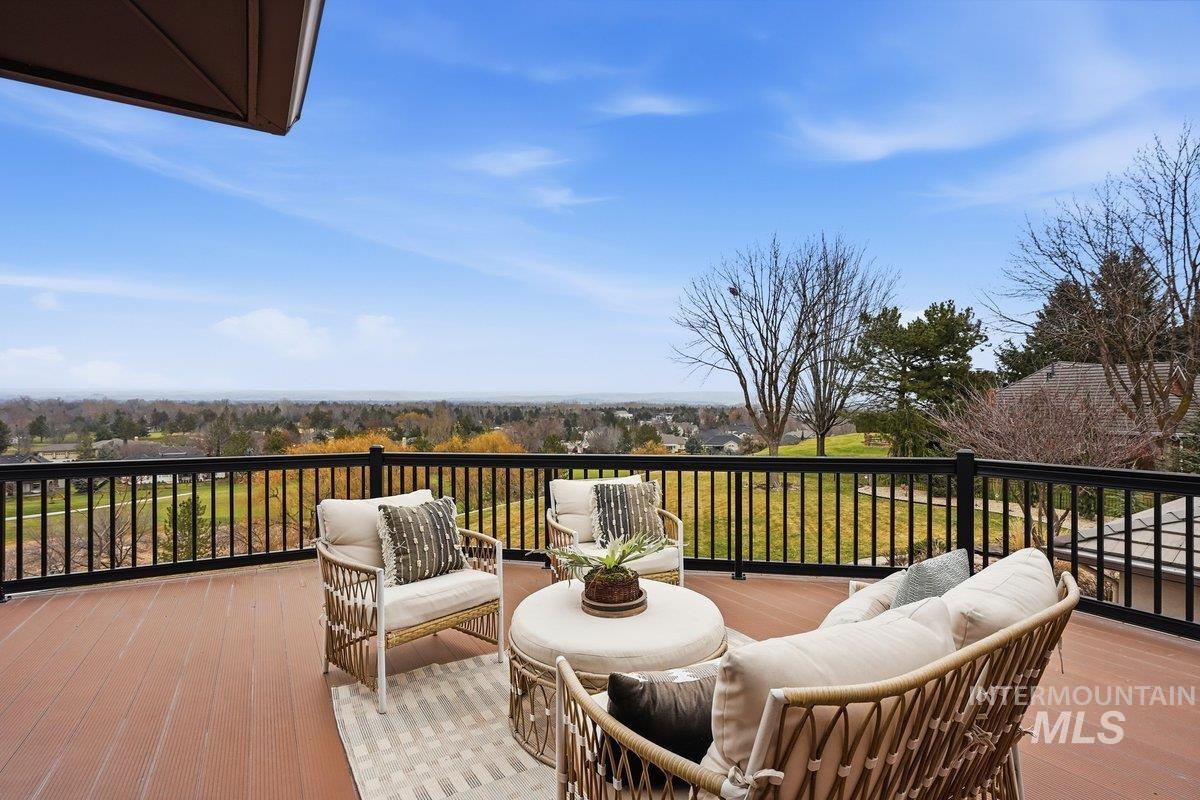 3050 S Whitepost Way, Eagle, Idaho 83616, 5 Bedrooms, 4.5 Bathrooms, Residential For Sale, Price $2,999,999,MLS 98973807