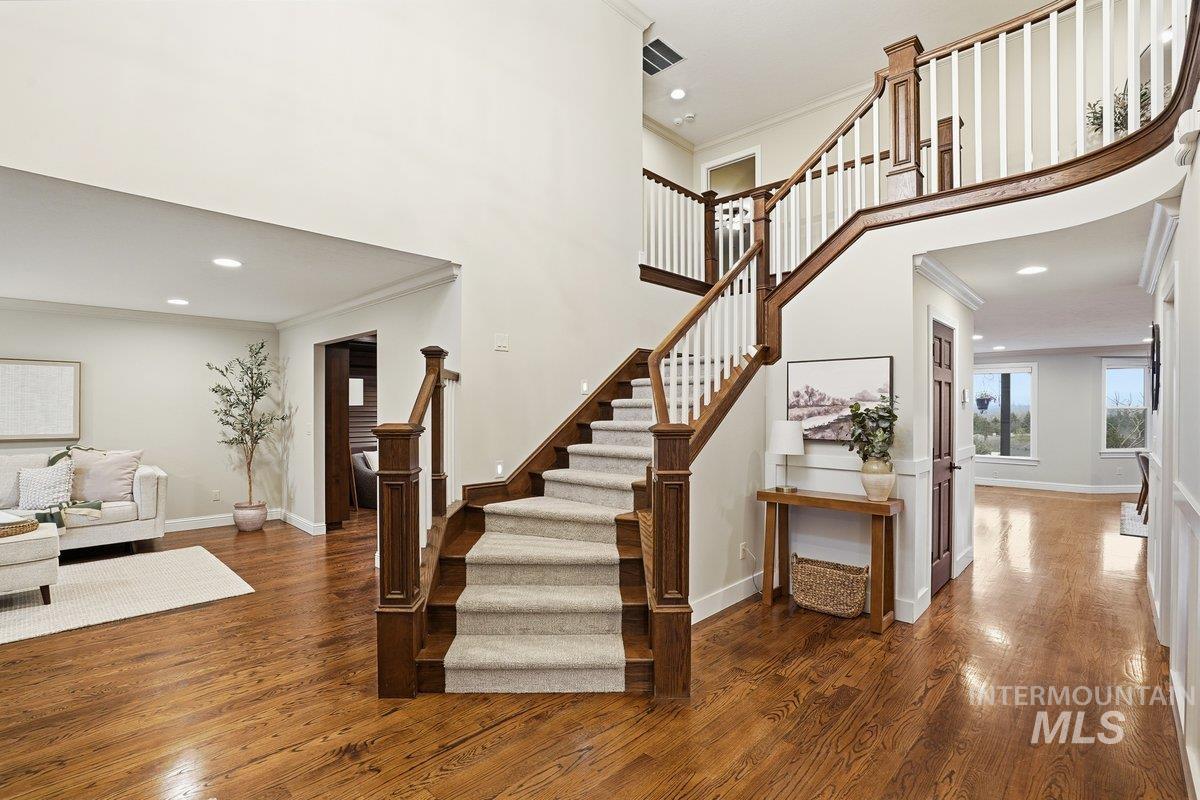 3050 S Whitepost Way, Eagle, Idaho 83616, 5 Bedrooms, 4.5 Bathrooms, Residential For Sale, Price $2,999,999,MLS 98973807